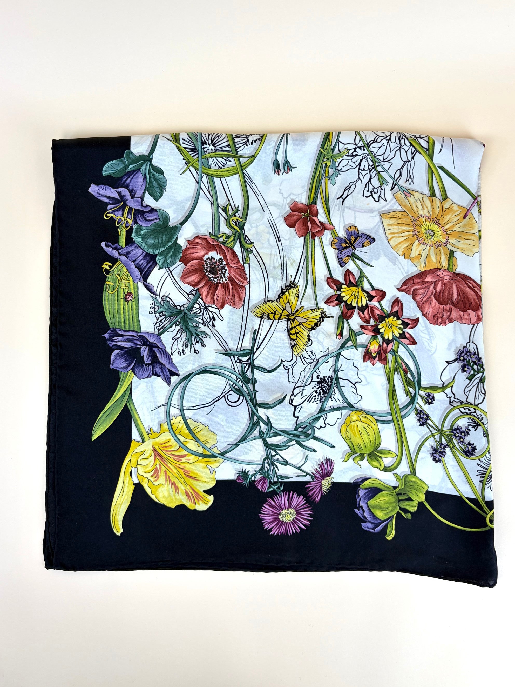 Gucci white/black flora Chrissy silk