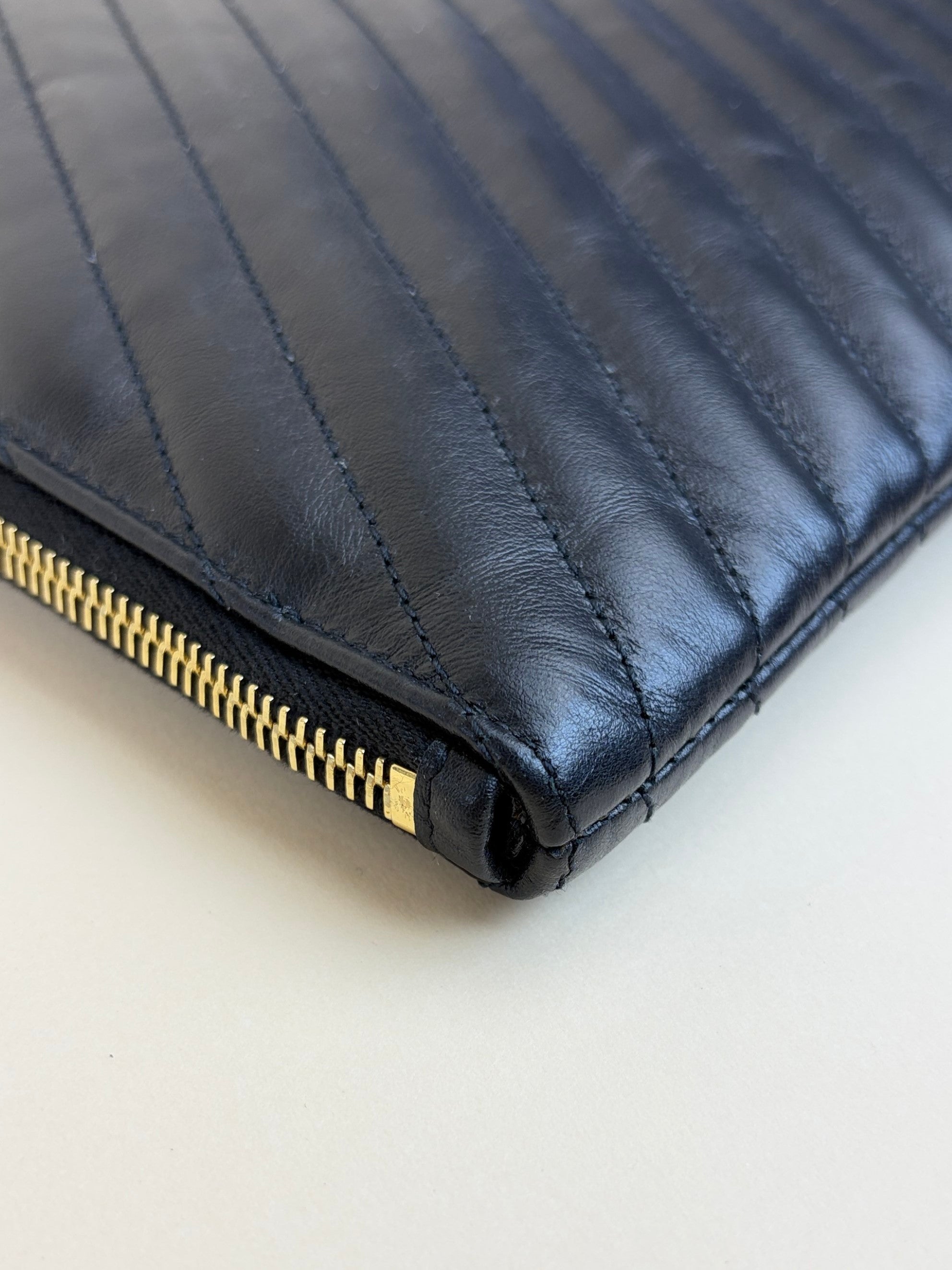 ysl black Cassandra matelassé document holder