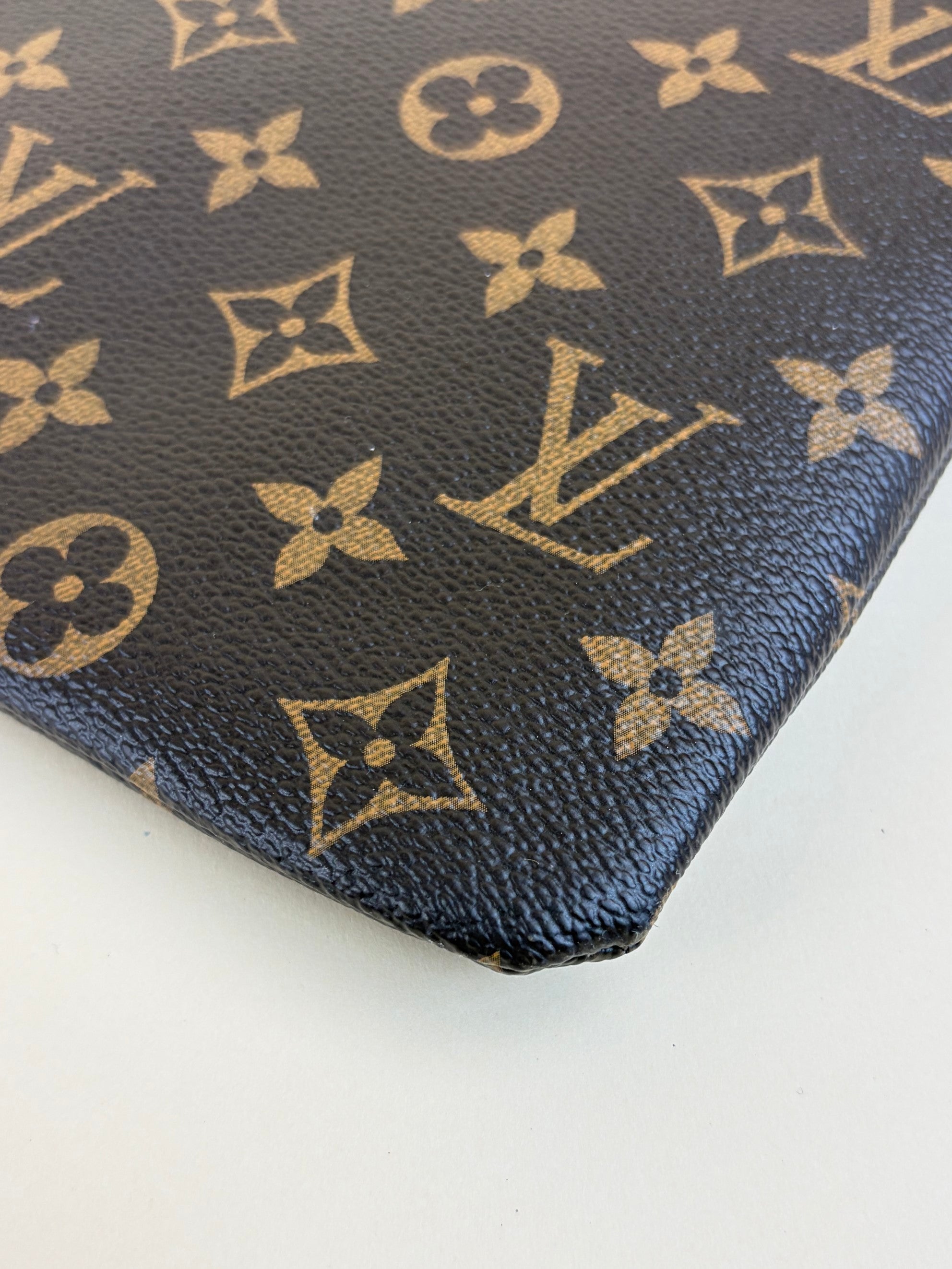 louis Vuitton black calfskin and monogram canvas daily pouch