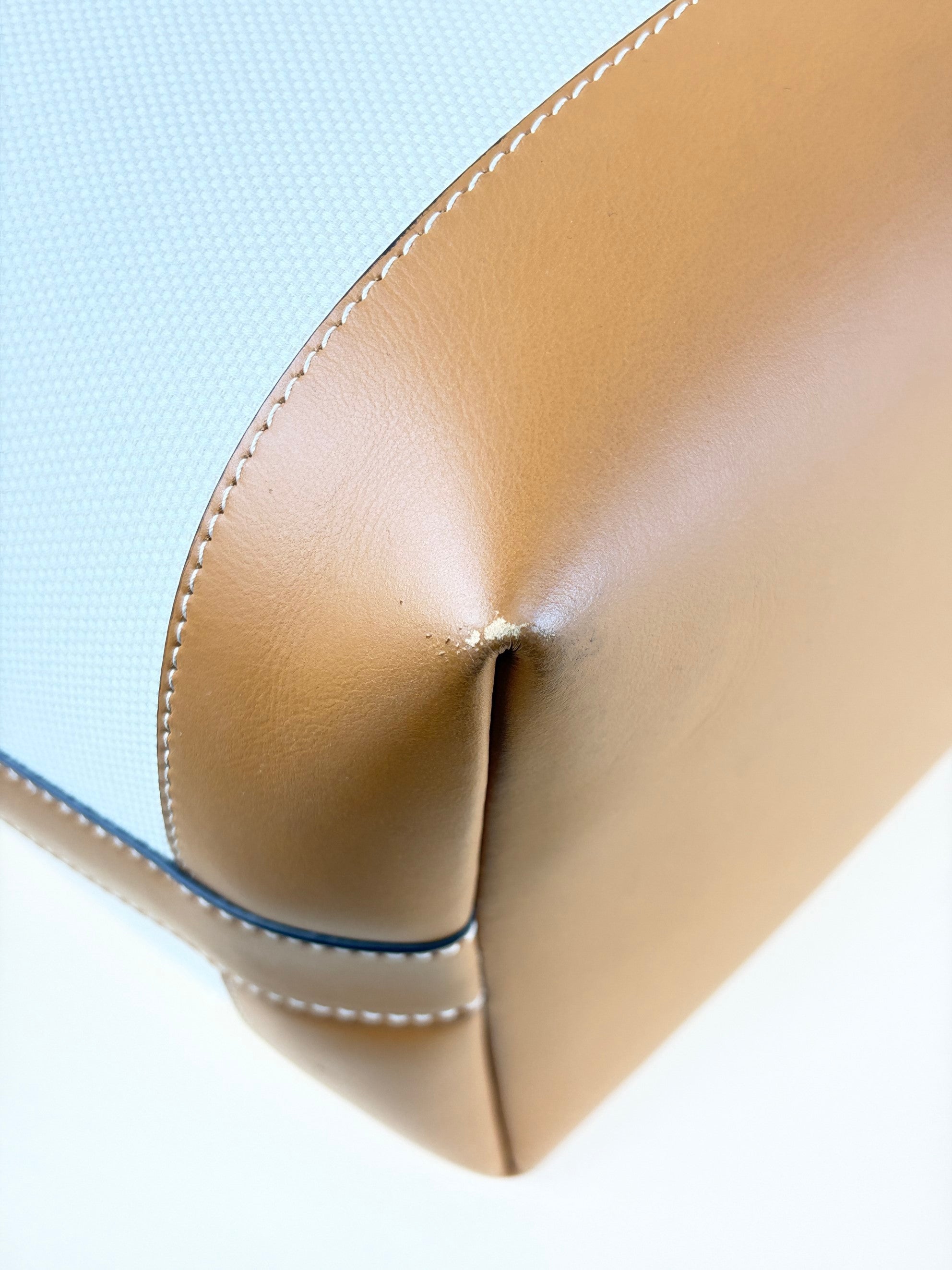 Burberry euro camel leather tirmed white canvas md London tote bag