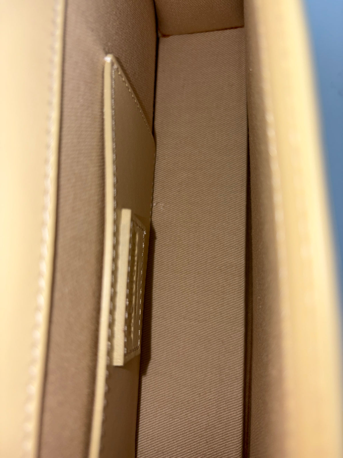 JACQUEMUS ivory the long bambino flap shoulder bag