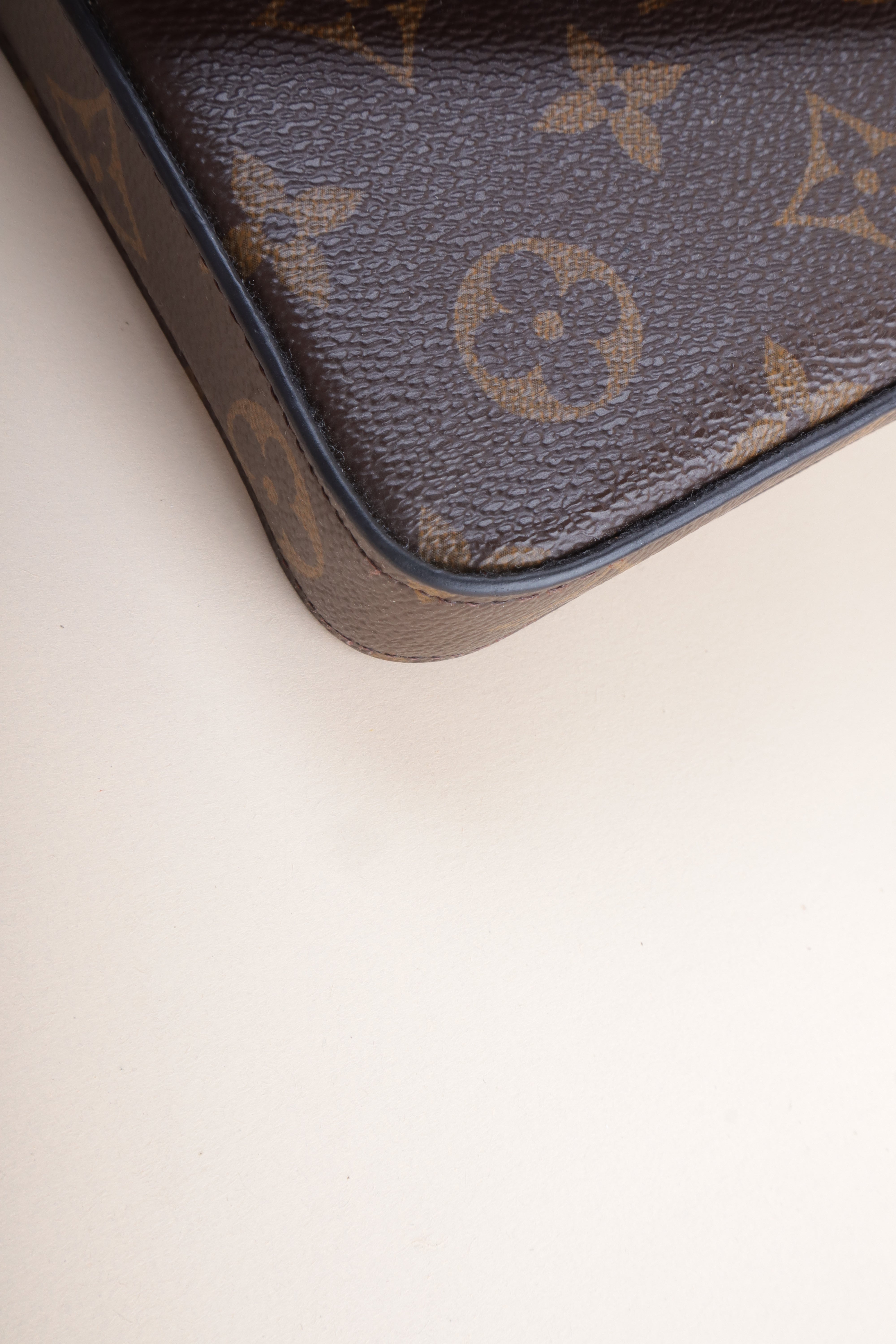 Louis Vuitton Monogram Pochette Felicie Bag