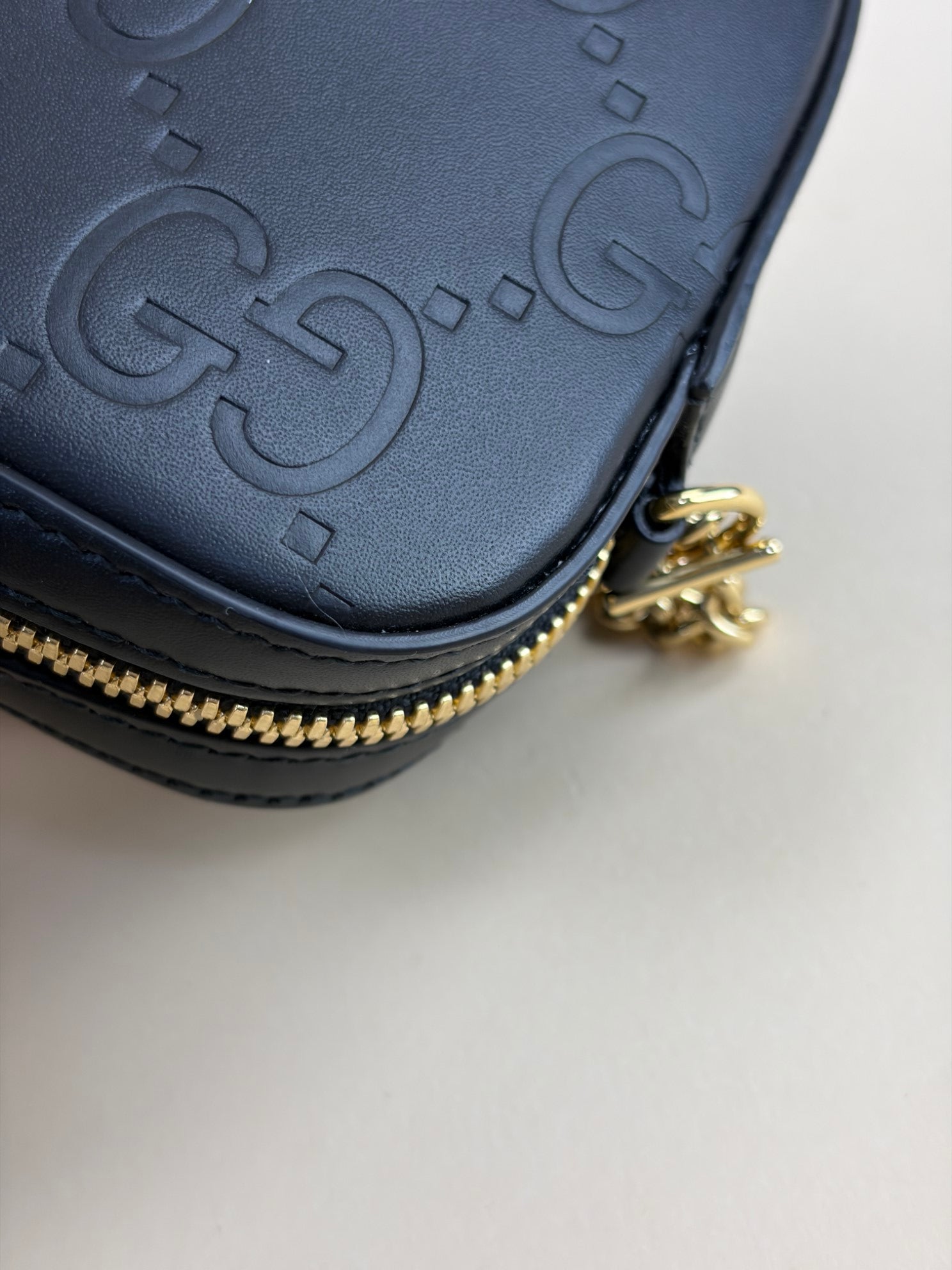 Gucci Black Gilbert GG Supreme Super Mini Debossed Chain Wallet