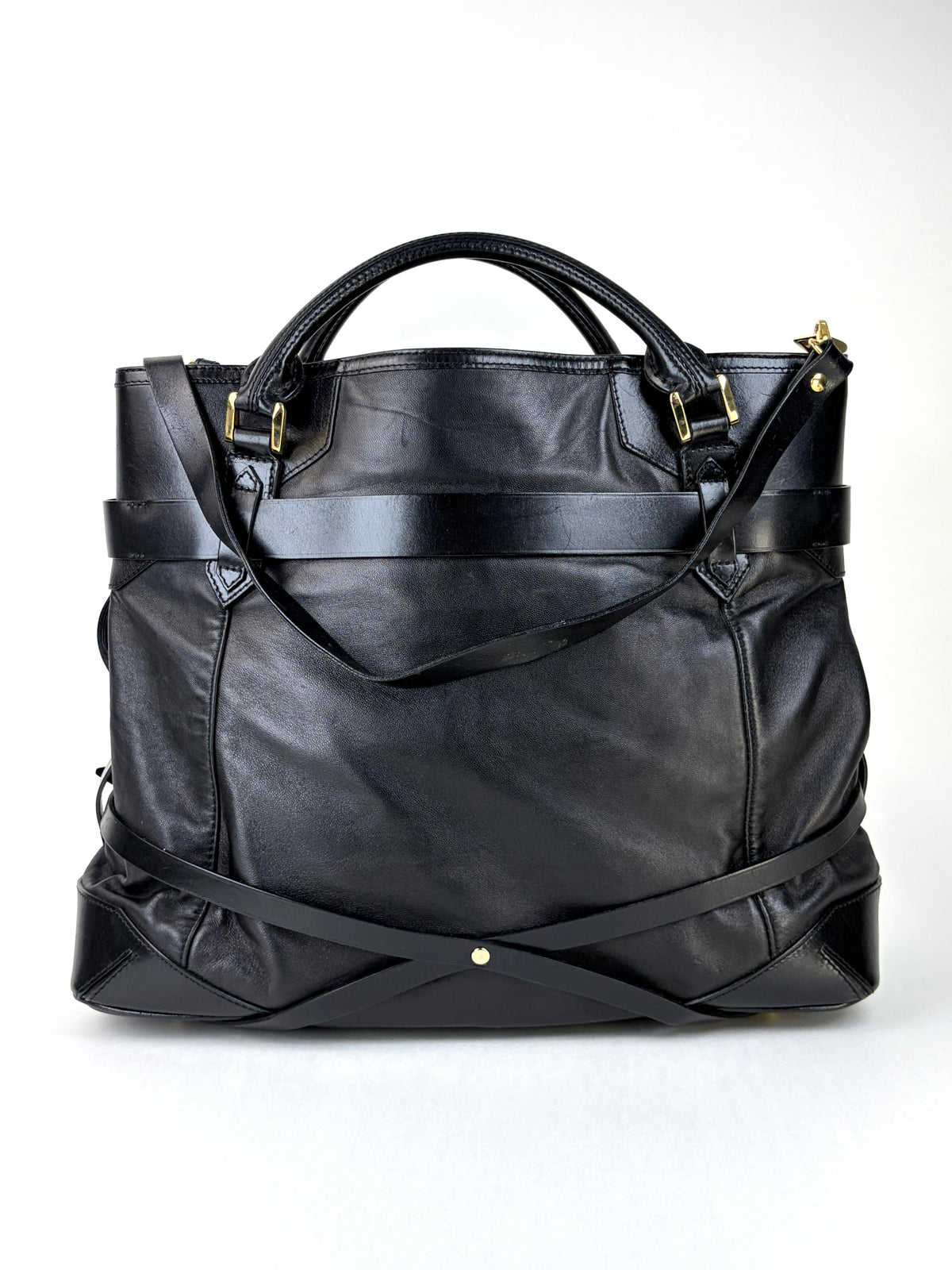 Burberry black soft leather landscape bridle large iynher tote bag