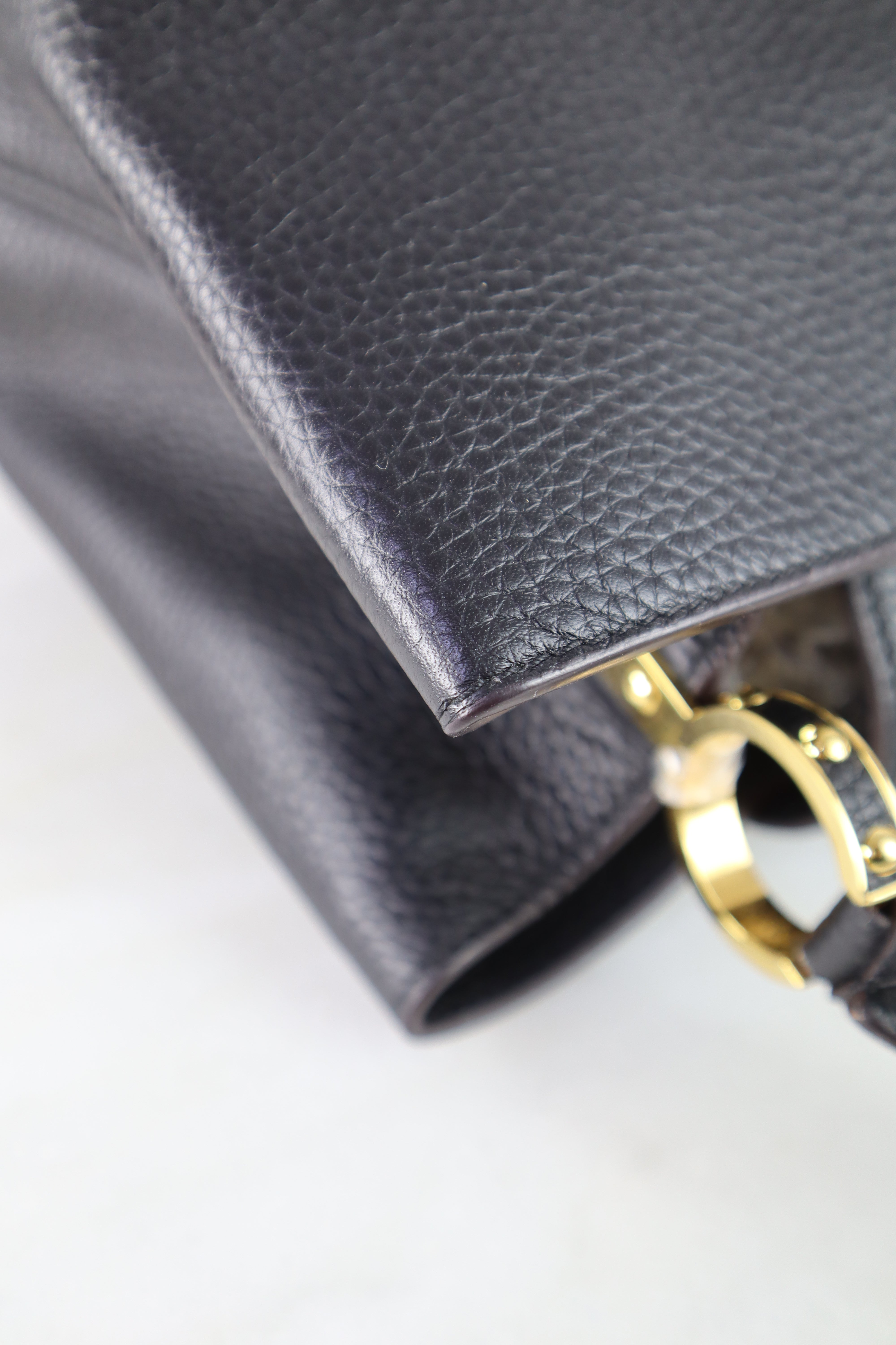 Louis Vuitton Black Capucines GM Tote Bag