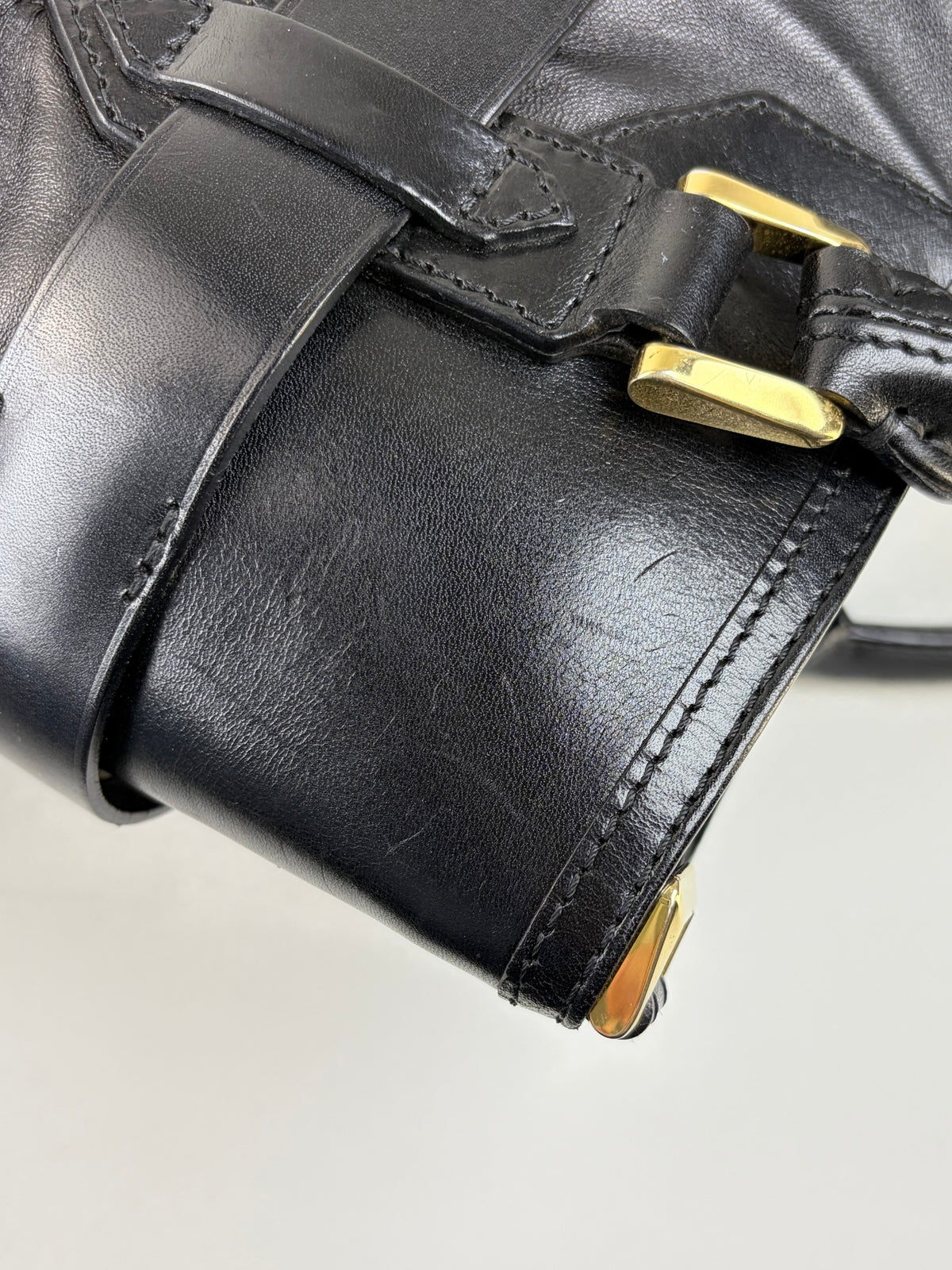 Burberry black soft leather landscape bridle large iynher tote bag