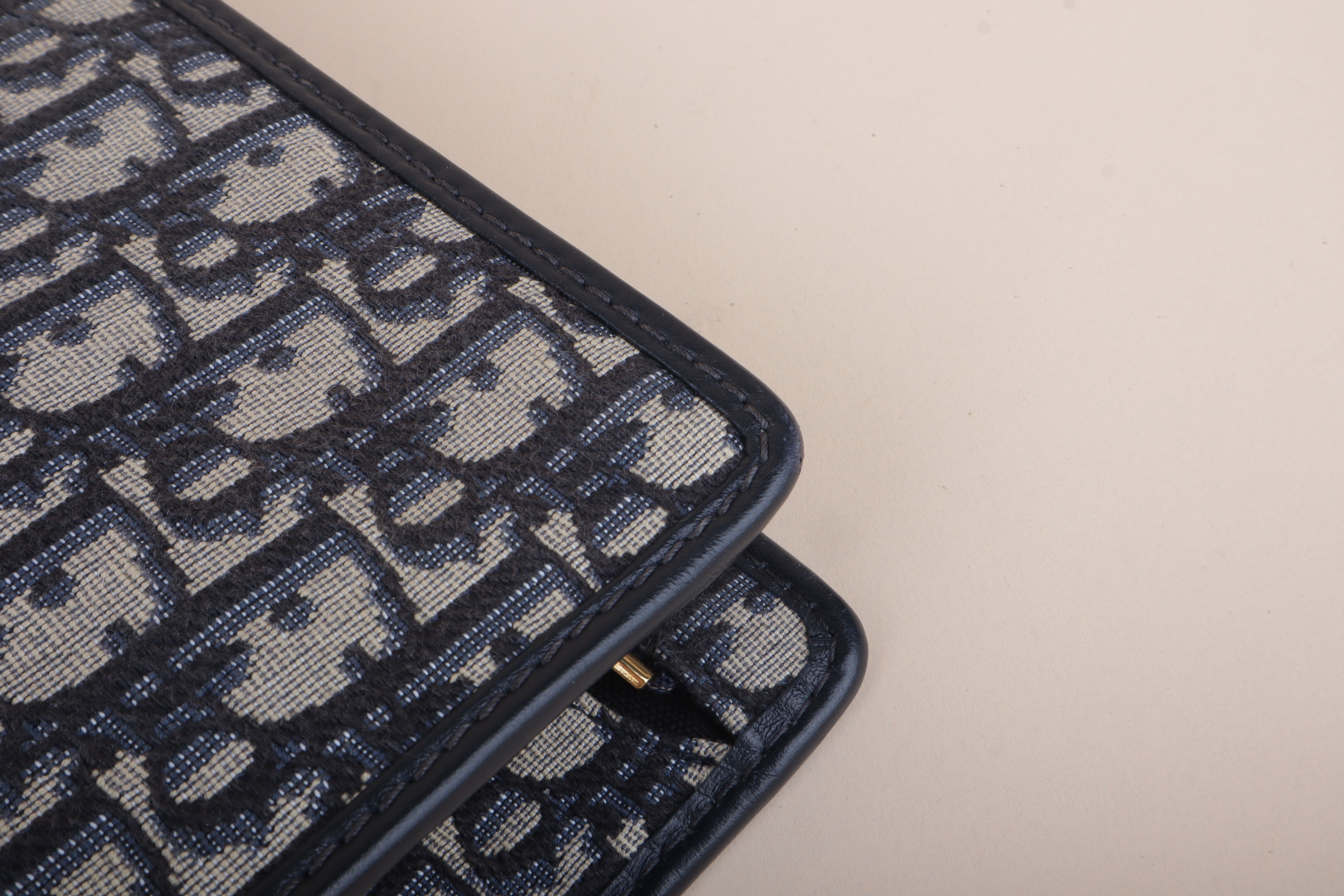 Christian Dior Blue 30 Montaigne Oblique Dea Pouch