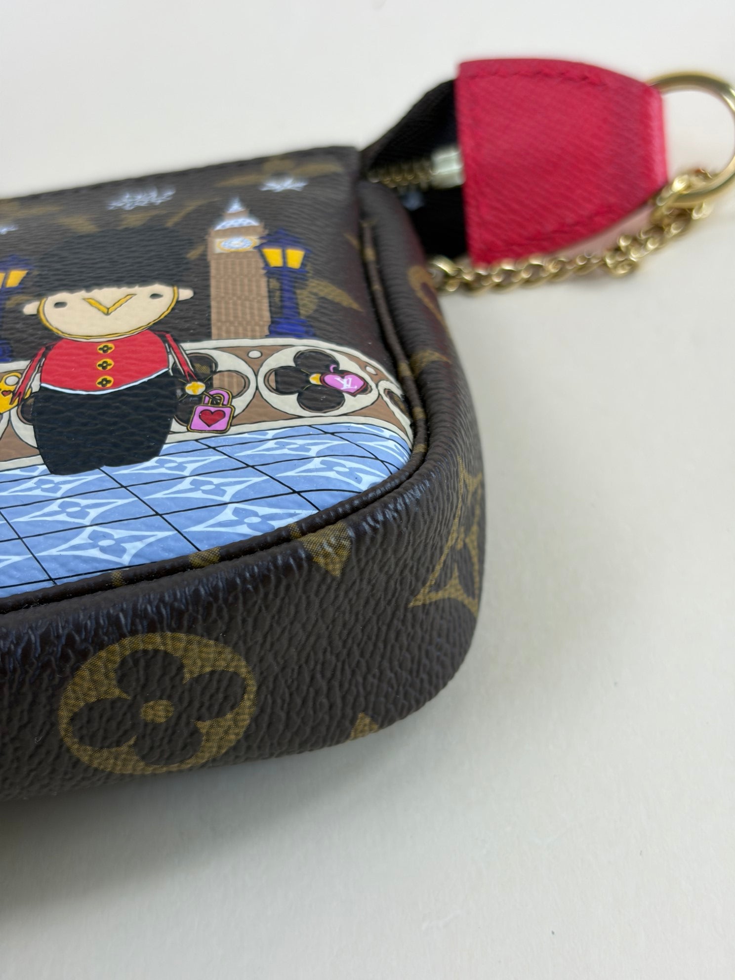 Louis Vuitton Monogram Red 2022 Holiday Christmas Animation Paris Mini Pochette