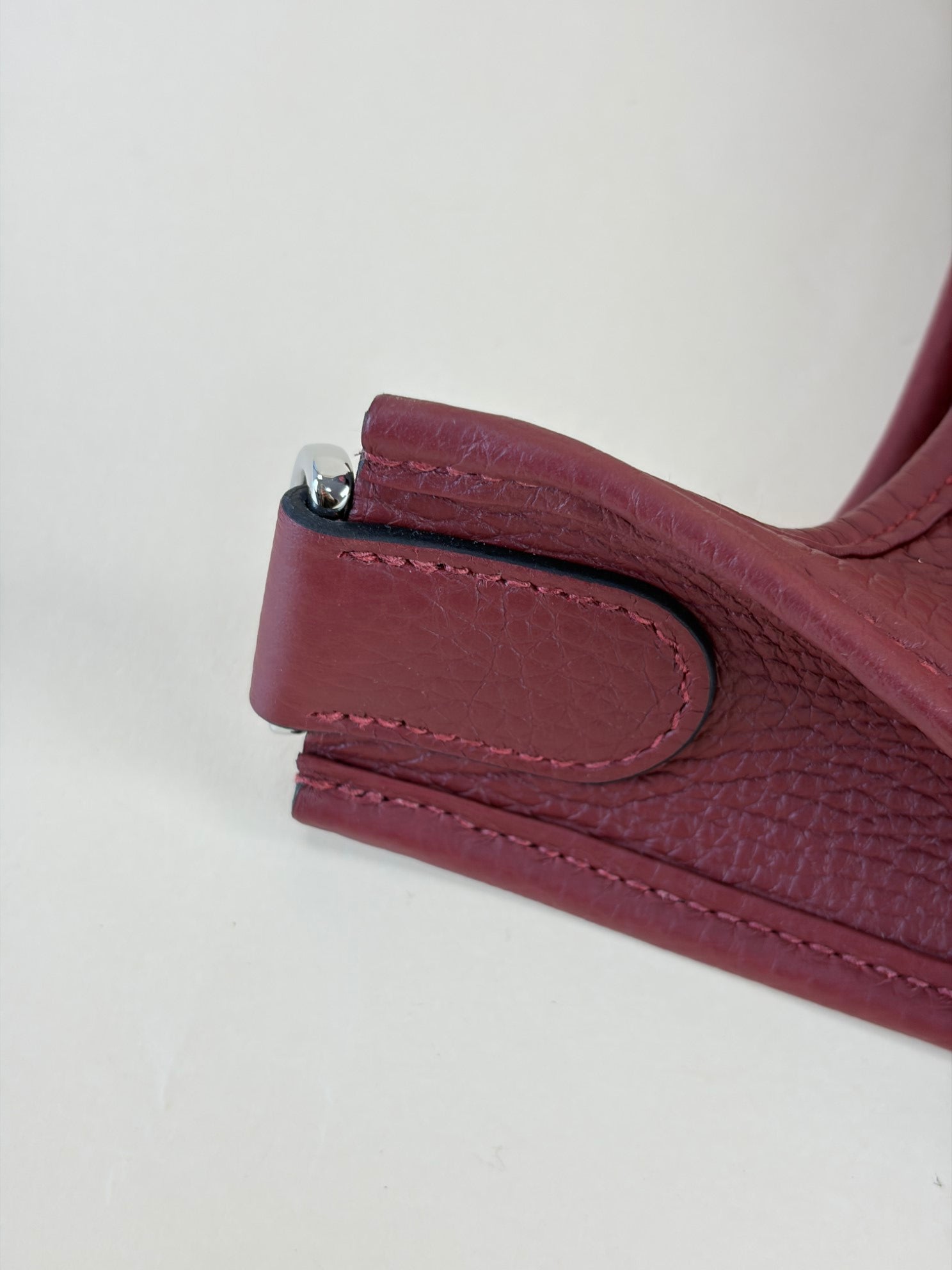 Hermes rouge h tourbillon Clemence  evelyne 29