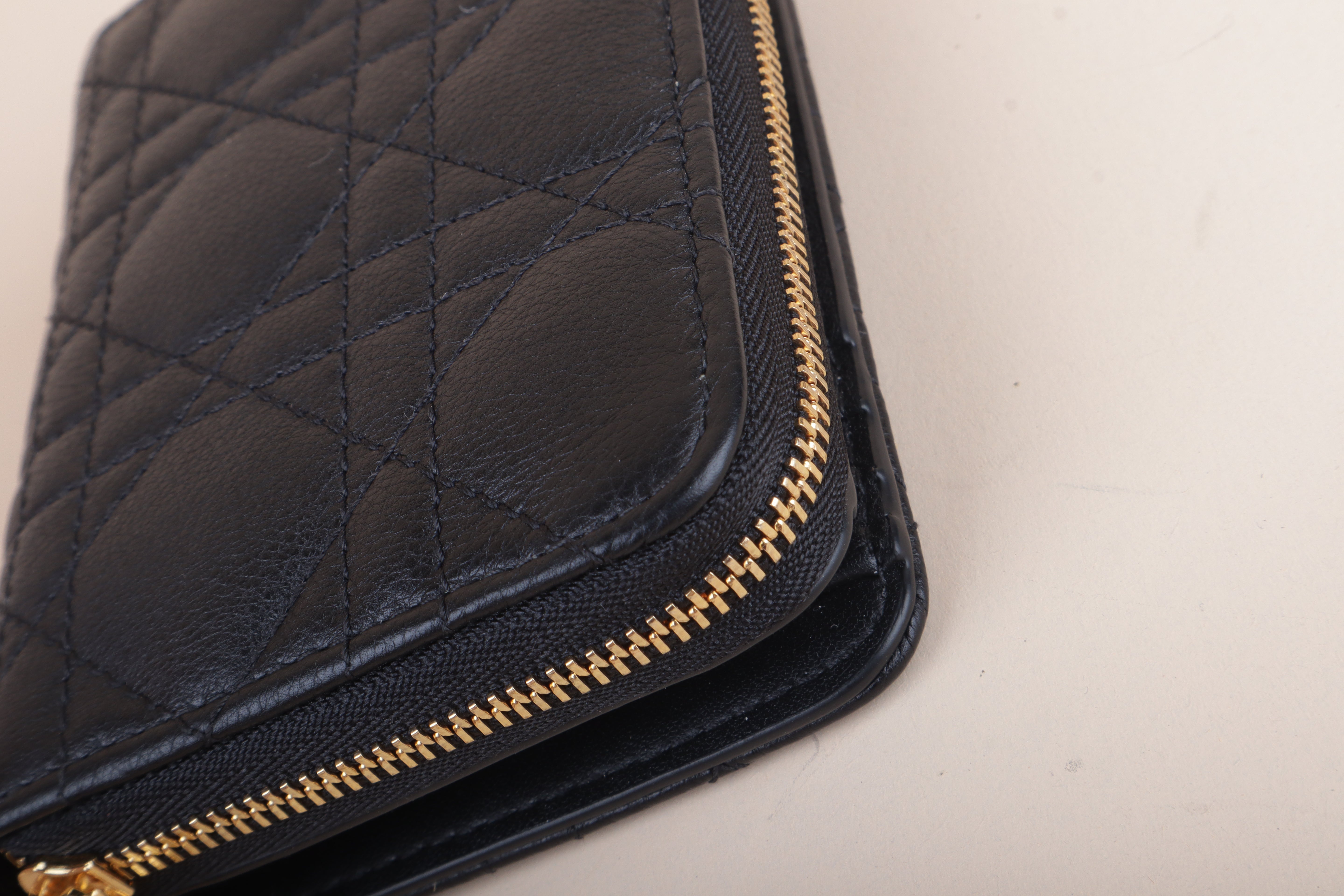 DIOR caro scarlet black cannage  LEATHER
