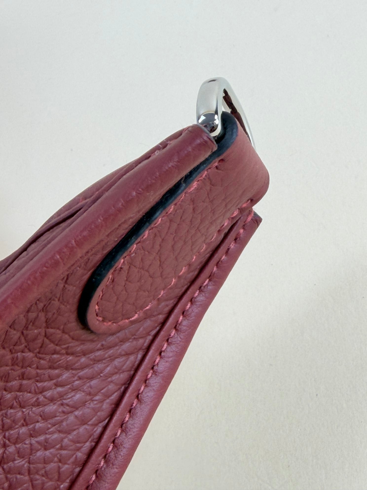 Hermes rouge h tourbillon Clemence  evelyne 29