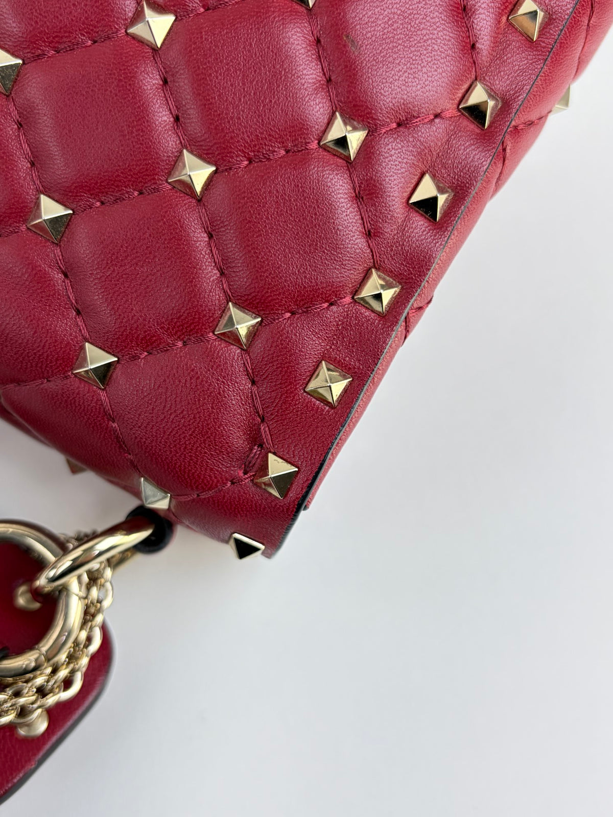 Valentino spike red small rock stud spike