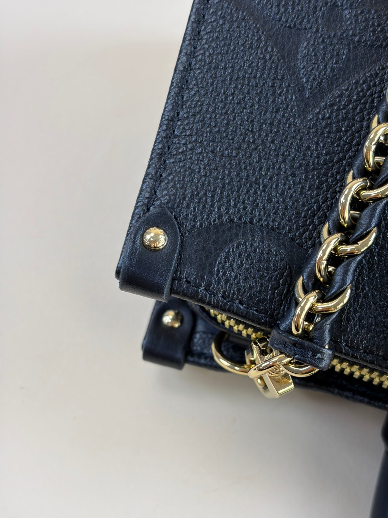 Louis Vuitton Black OnTheGo East West Empreinte with Chain and Strap