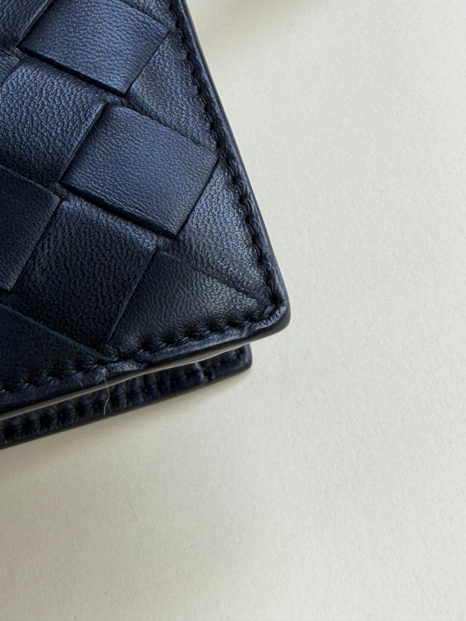 Bottega Veneta Black Intrecciato  Nappa Men's Belt Bag