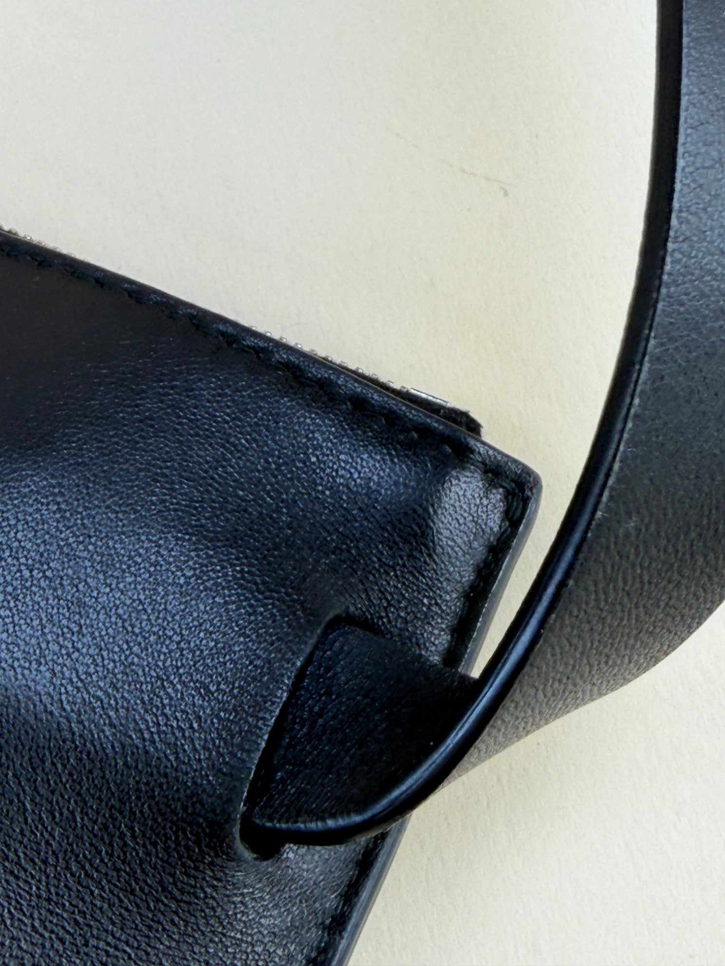 Bottega Veneta Black Intrecciato  Nappa Men's Belt Bag