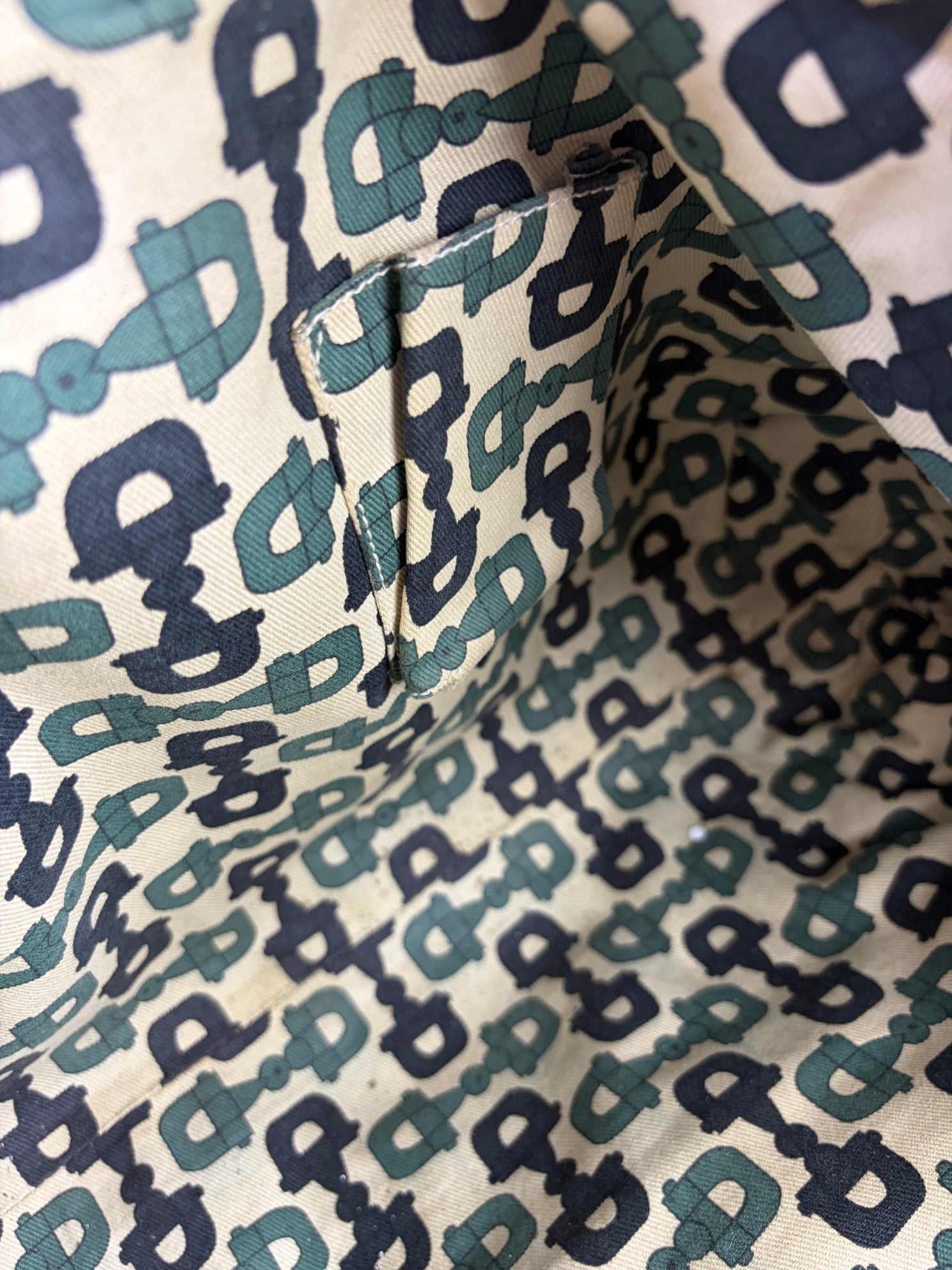 Gucci Black Guccissima D-Ring Hobo Large Bag