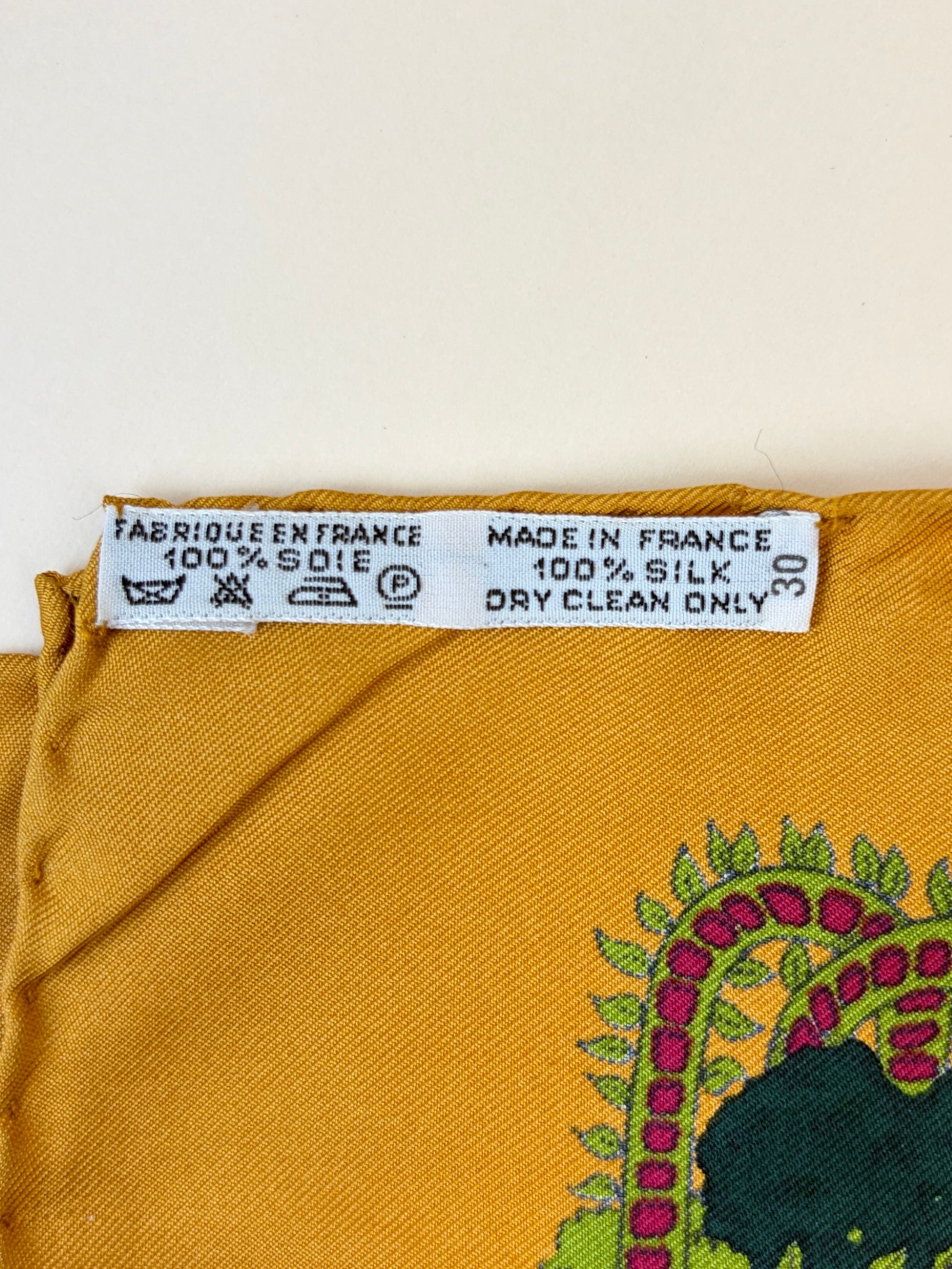 Hermes silk la Paradice du Roy square scarf