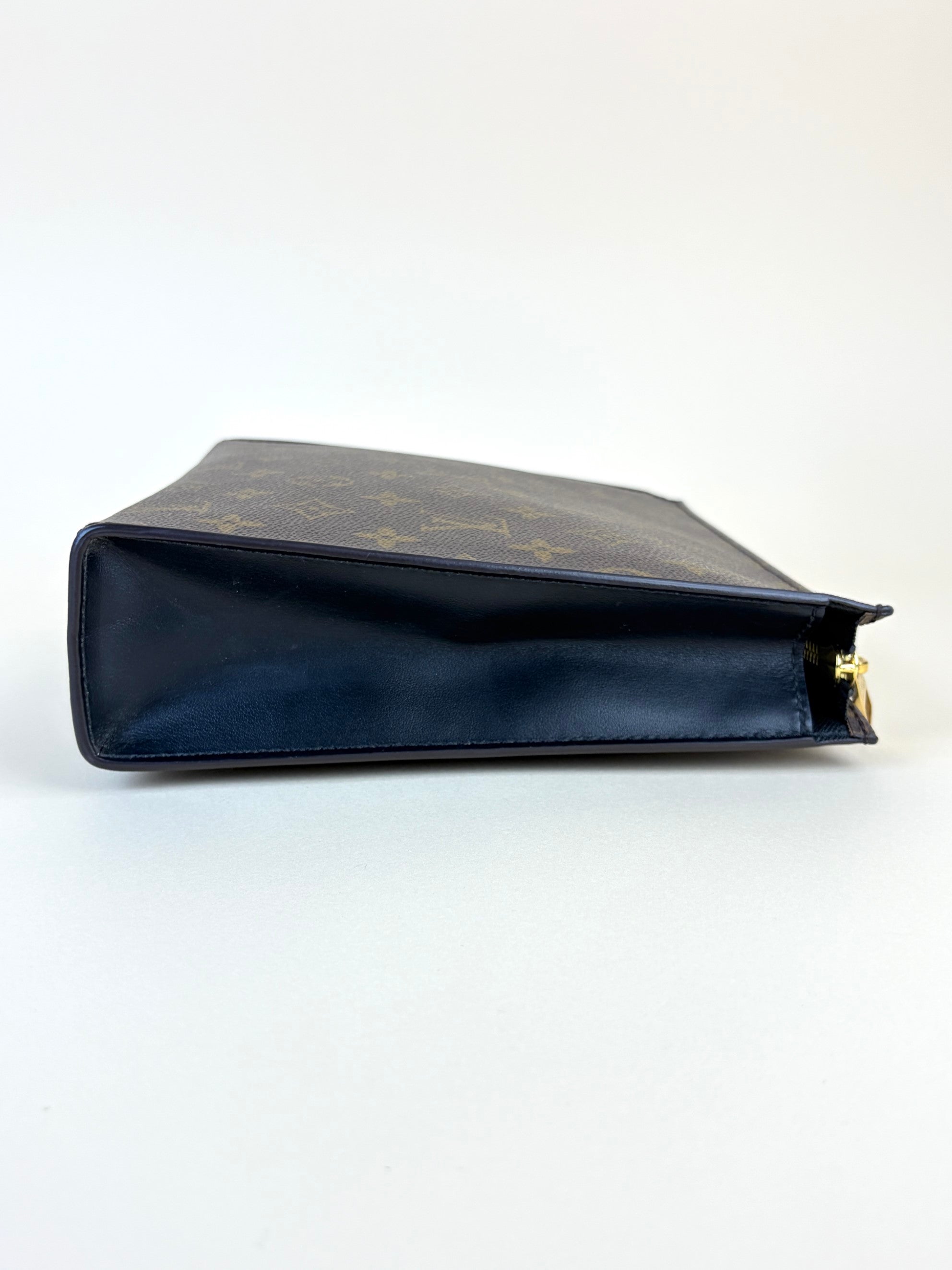 louis Vuitton black calfskin and monogram canvas toilette Mn pouch