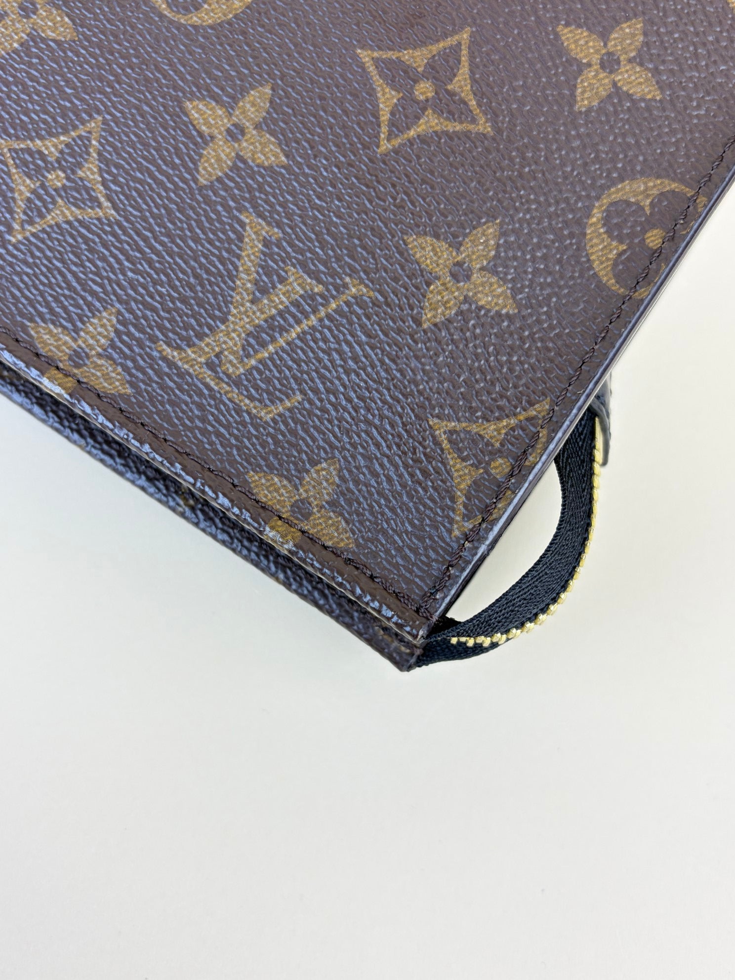louis Vuitton black calfskin and monogram canvas toilette Mn pouch