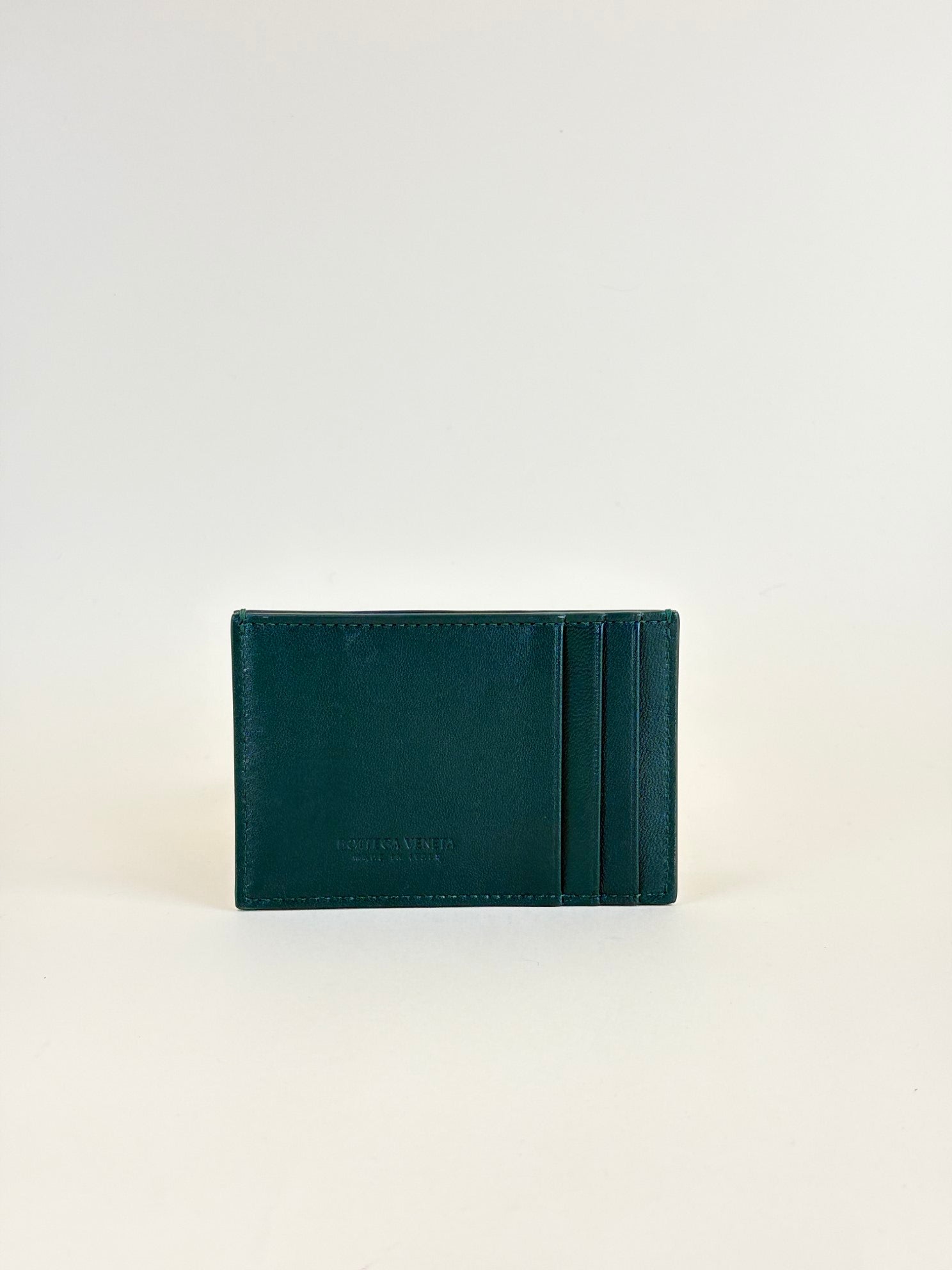 bottega Veneta casetta credit case emerald, green napa