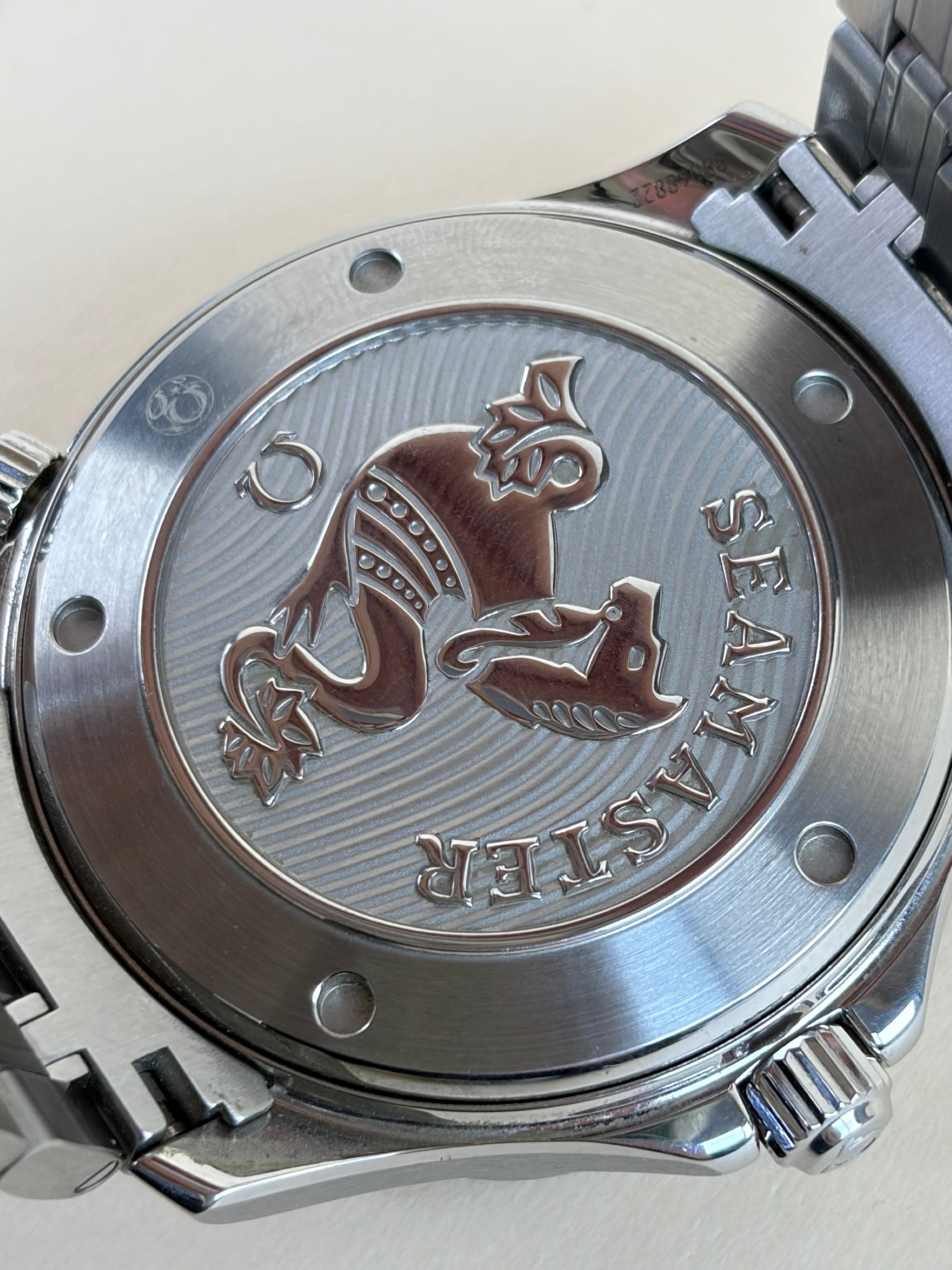 Omega Seamaster driver 300m 41mm blue dial