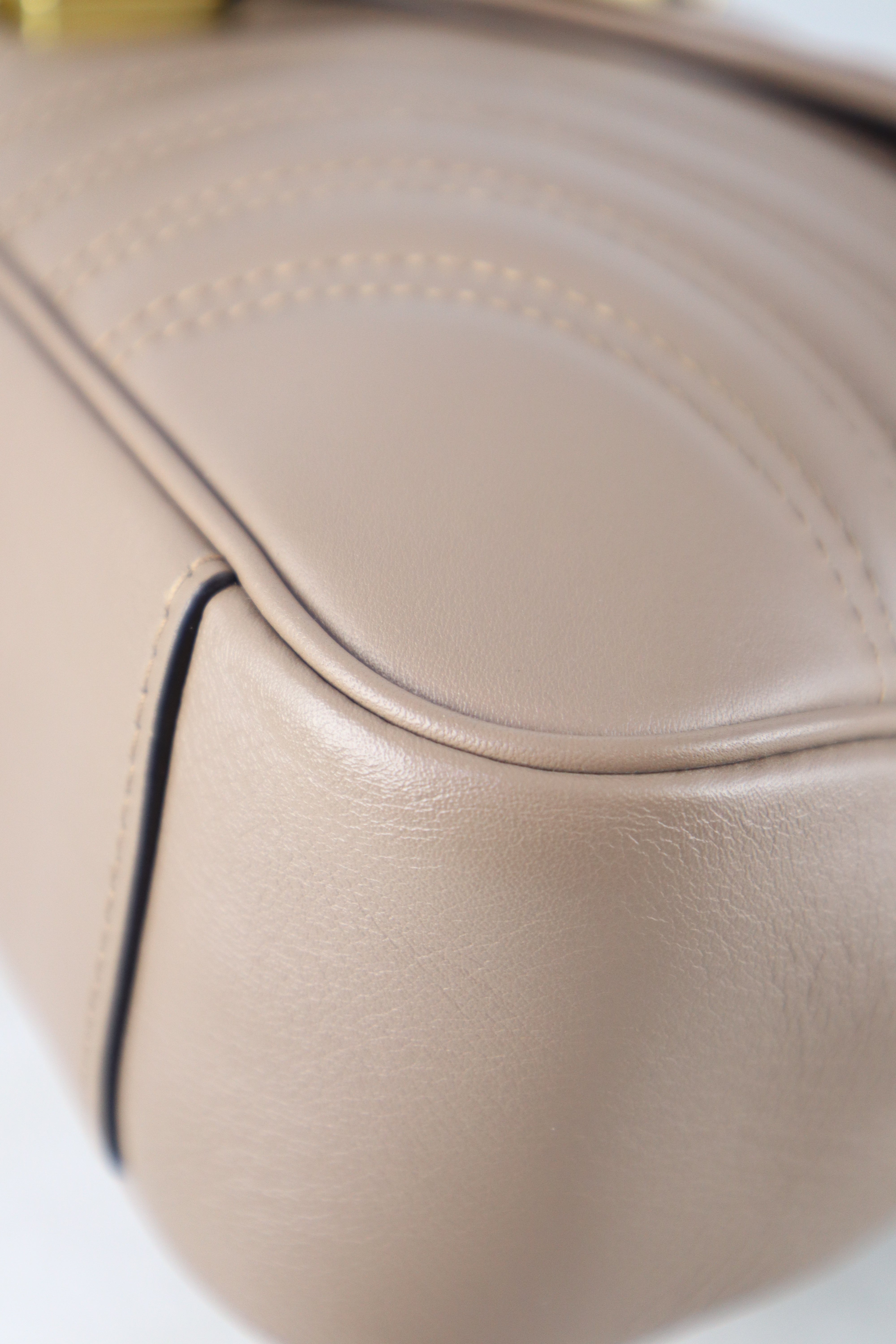 Gucci Nude GG Marmont Large Bag