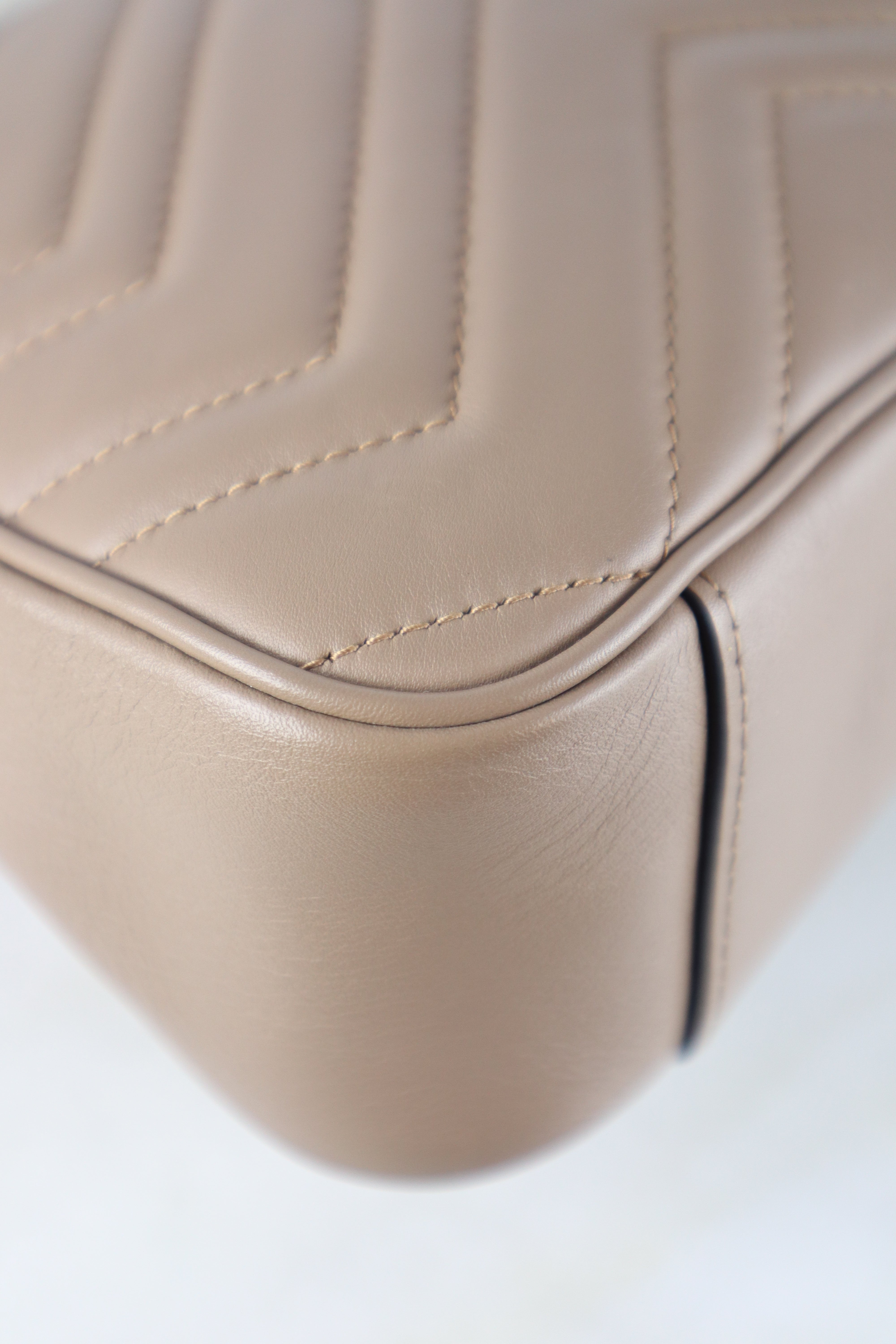 Gucci Nude GG Marmont Large Bag
