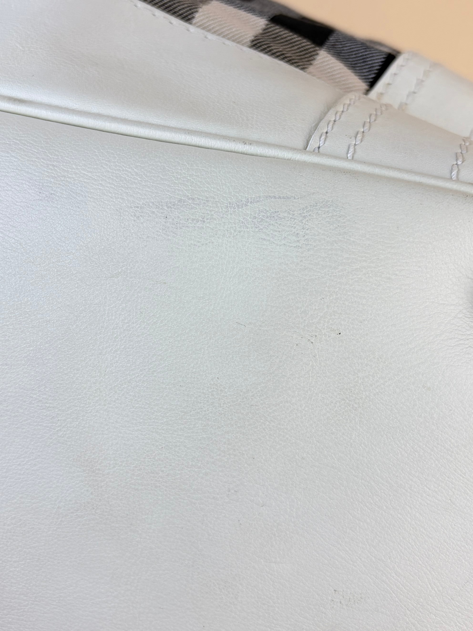 Burberry white leather nova/check large Beaton tote bag