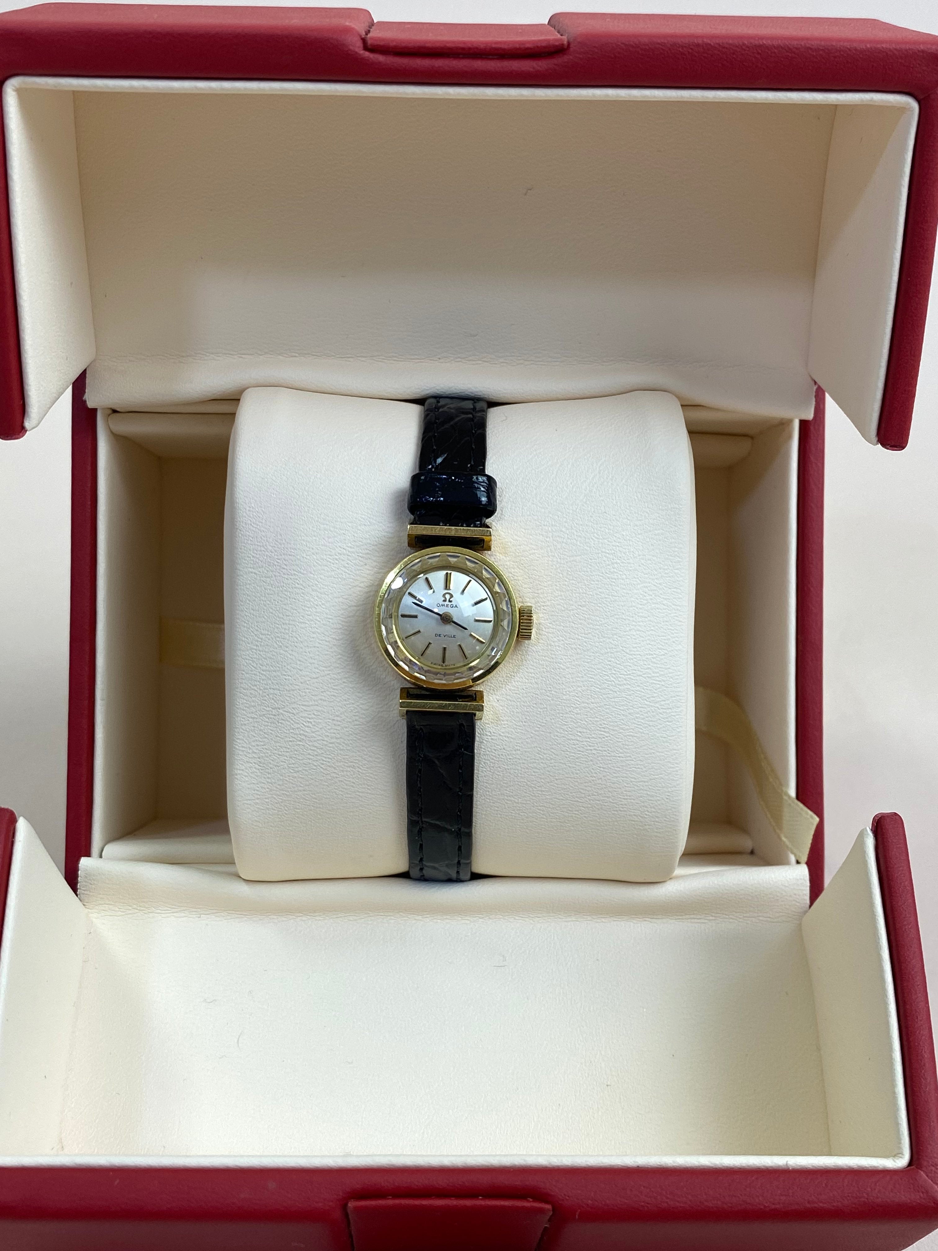 Omega Black Vintage Mechanical Movement De Ville 17mm Watch