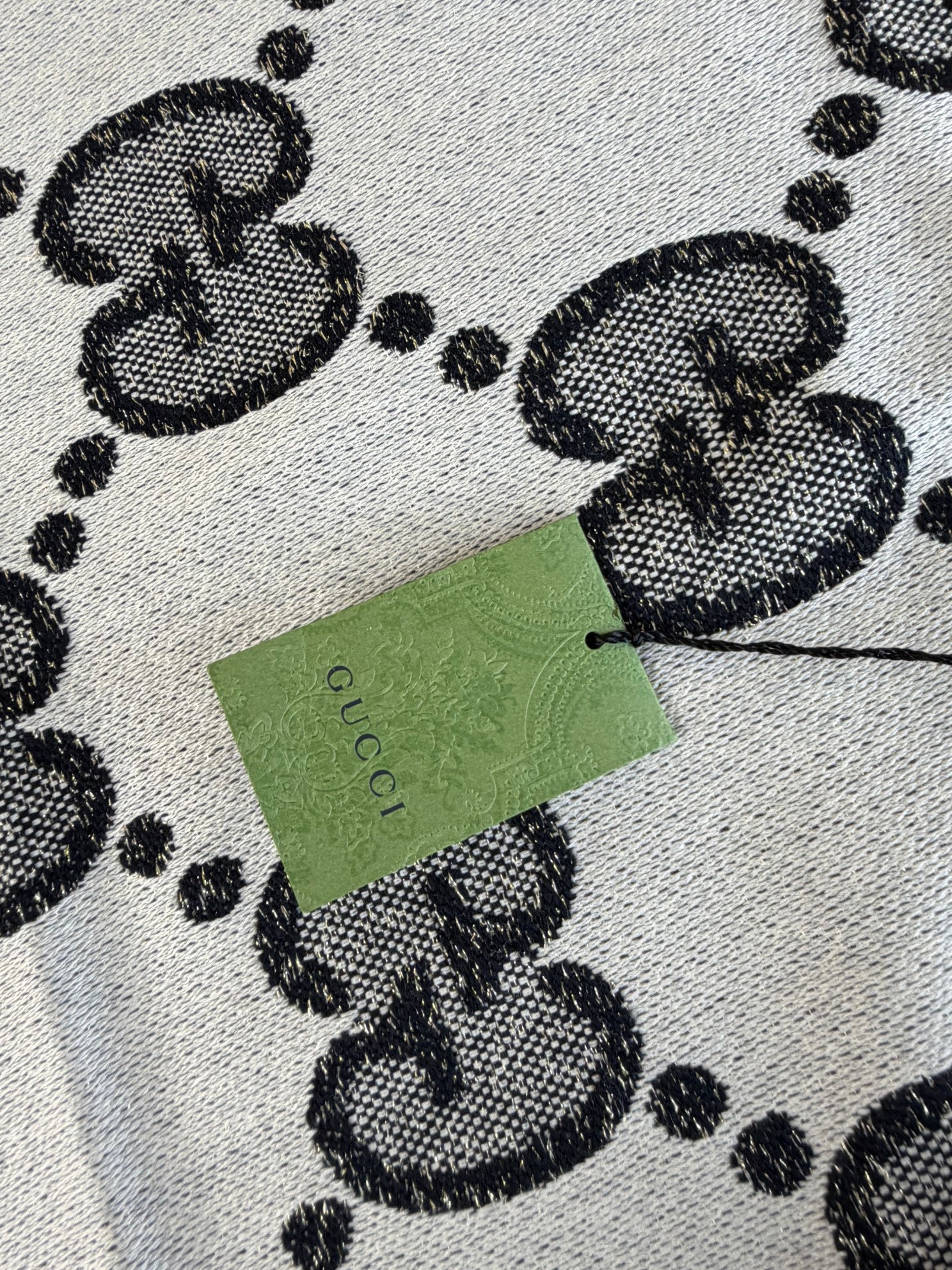 GUCCI gg jumbo wool scarf black& beige-Scarf-Gucci-The Closet Egypt