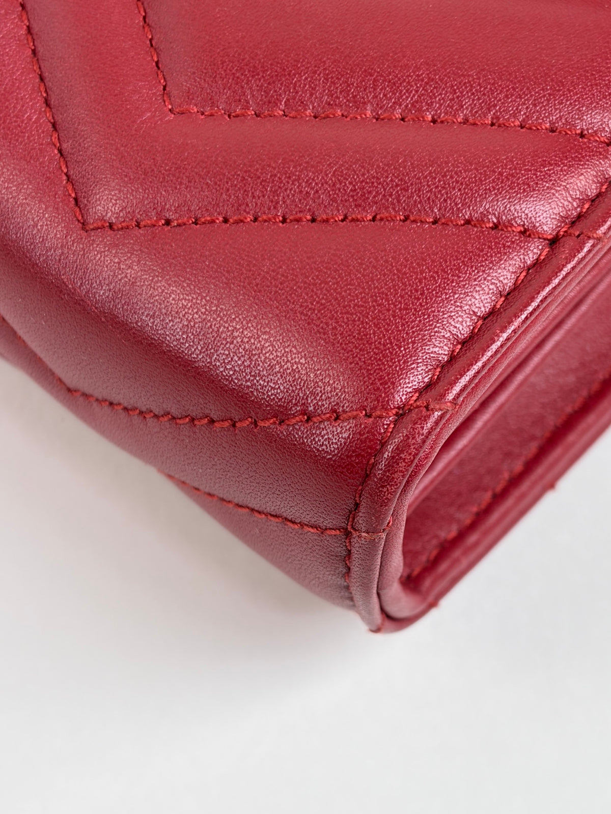 Gucci red Marmont wallet Bag