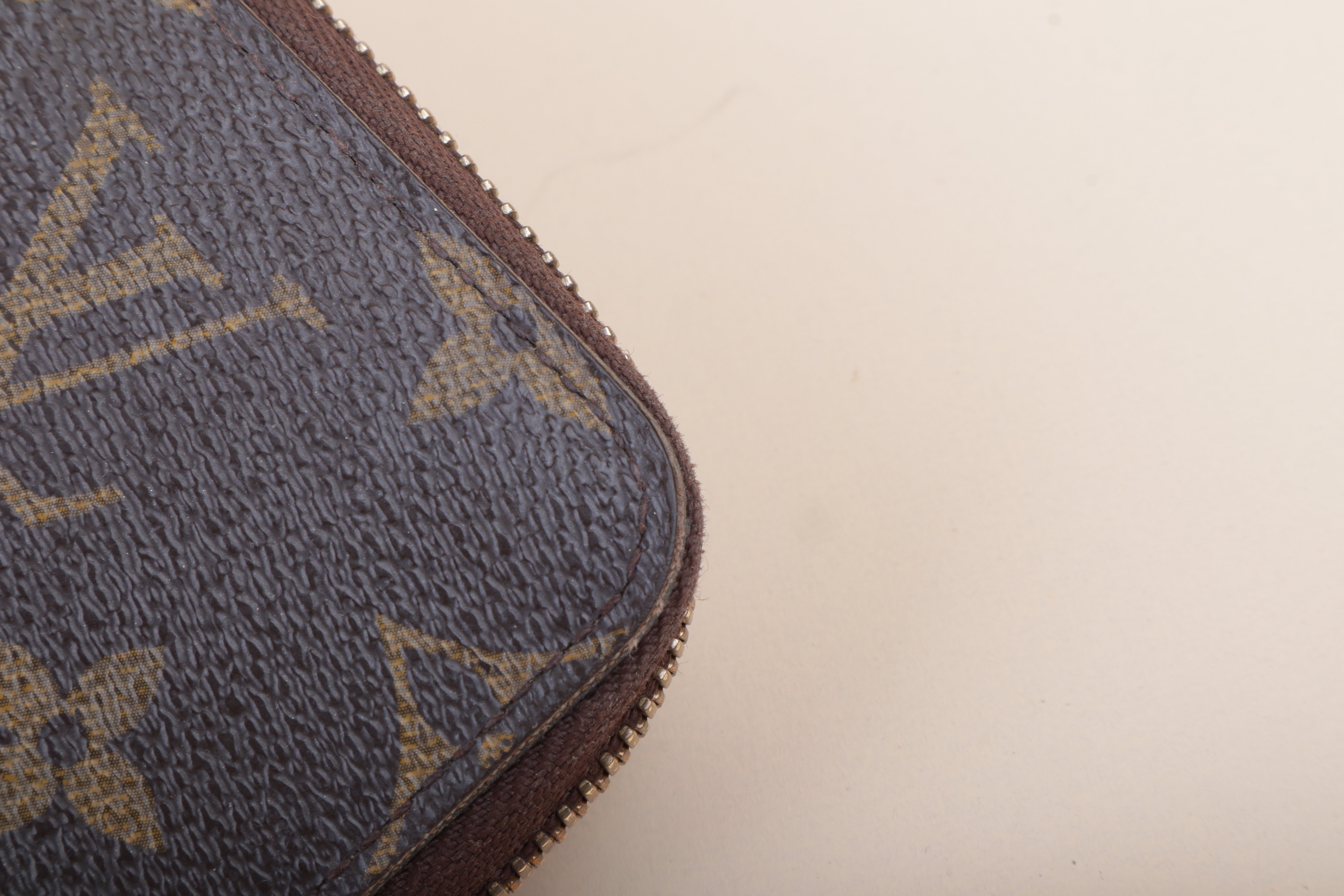 Louis Vuitton Monogram Zippy Organizer Compact Wallet