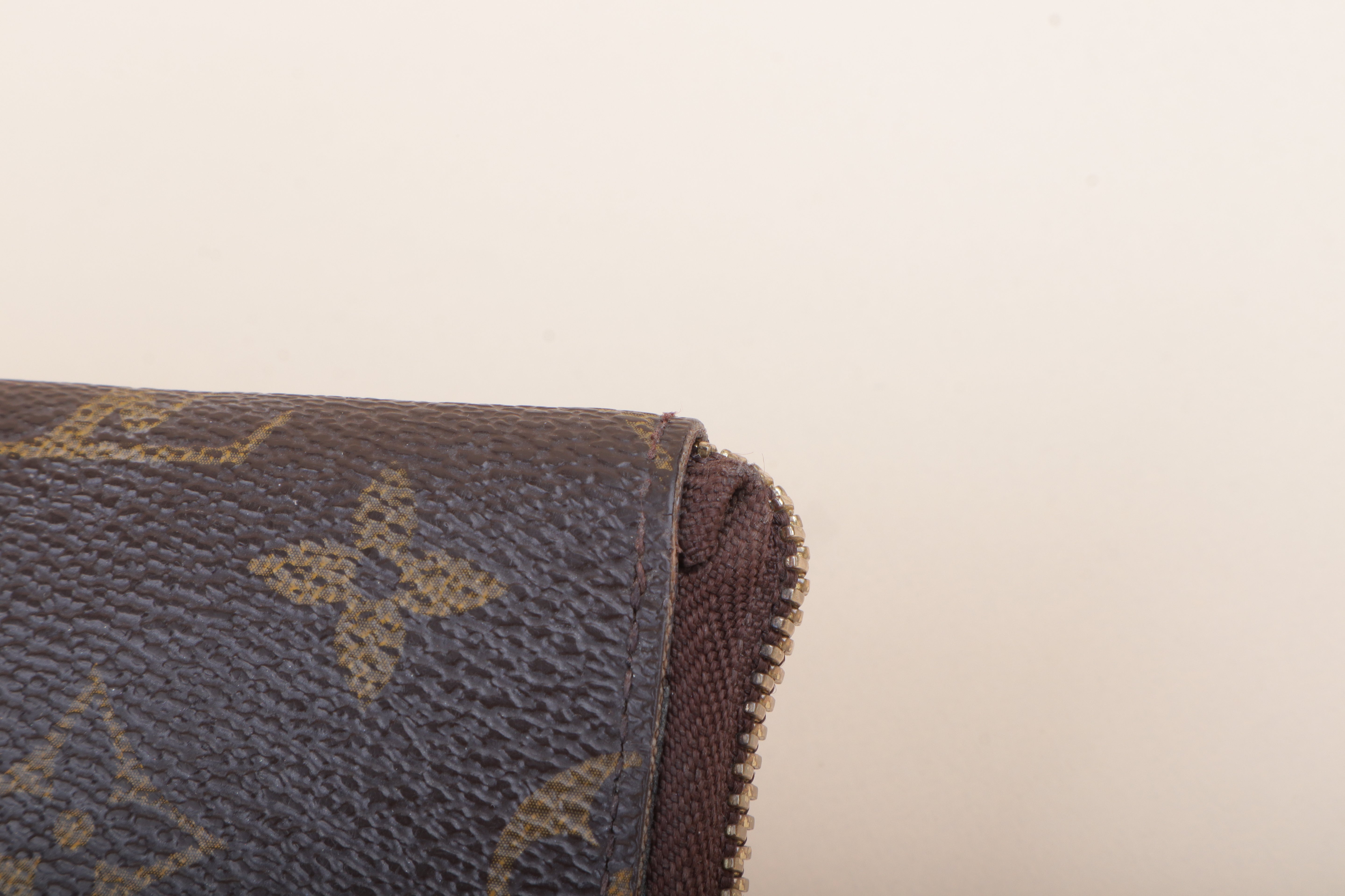 Louis Vuitton Monogram Zippy Organizer Compact Wallet