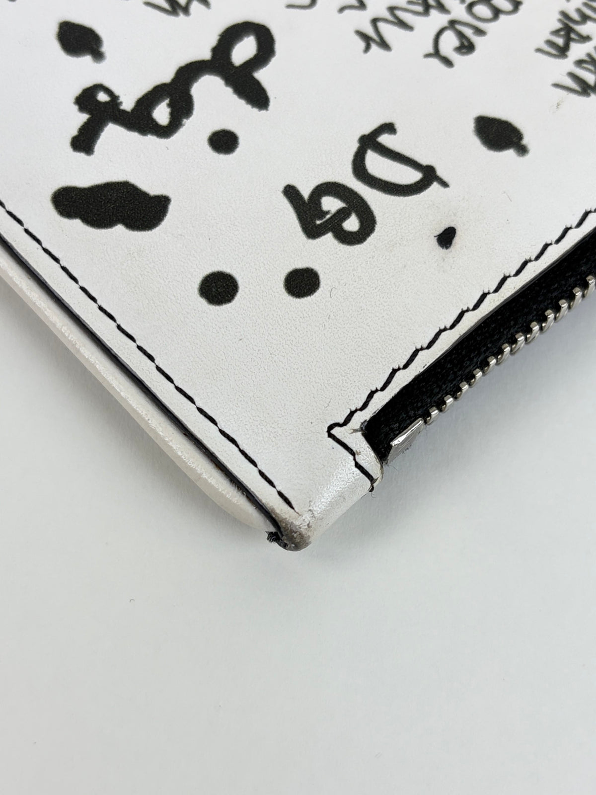 Dolce & Gabbana white calfskin limited graffiti printed flat clutch