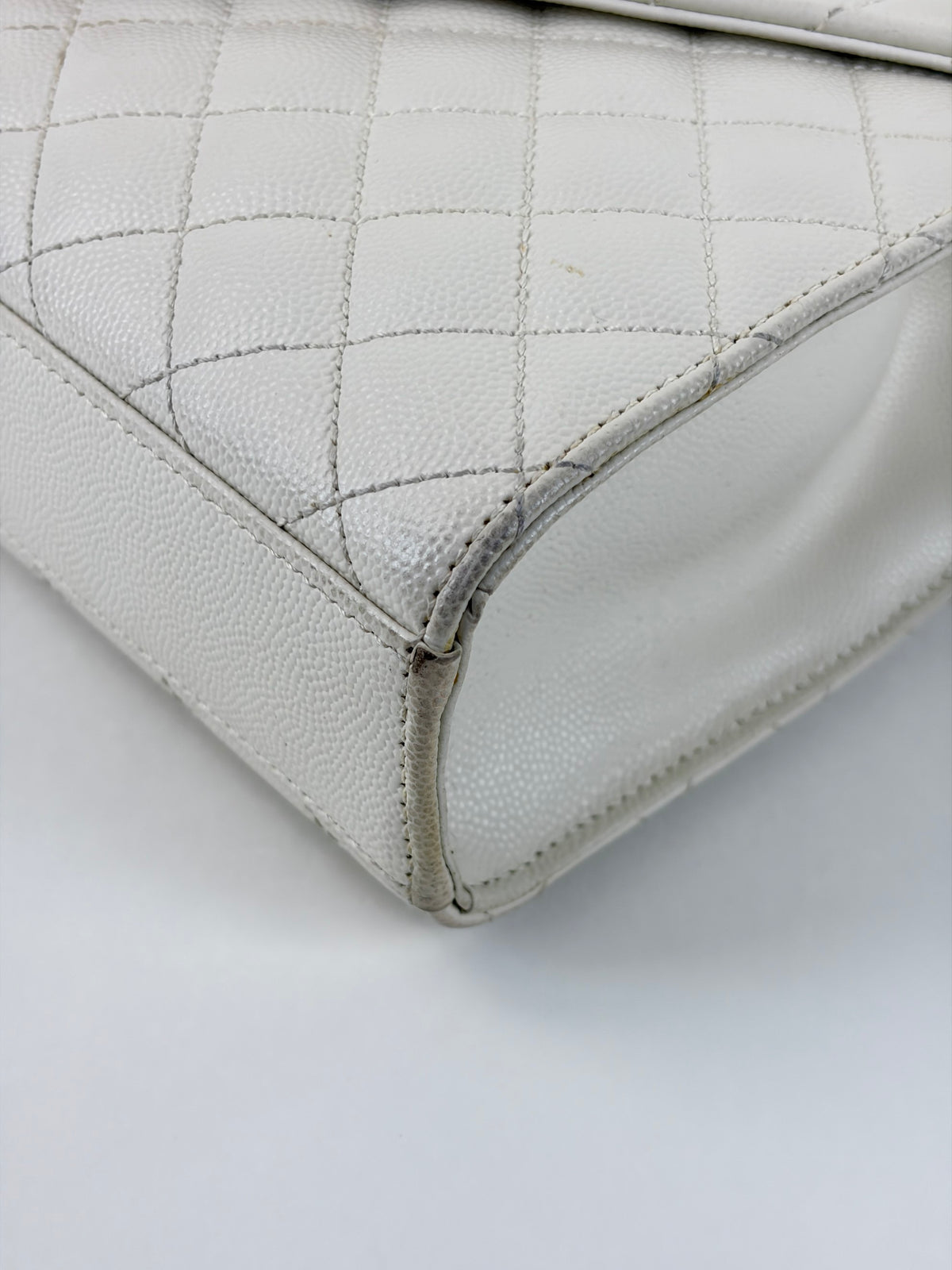 YSL white matelassé tri-quilt medium monogram
