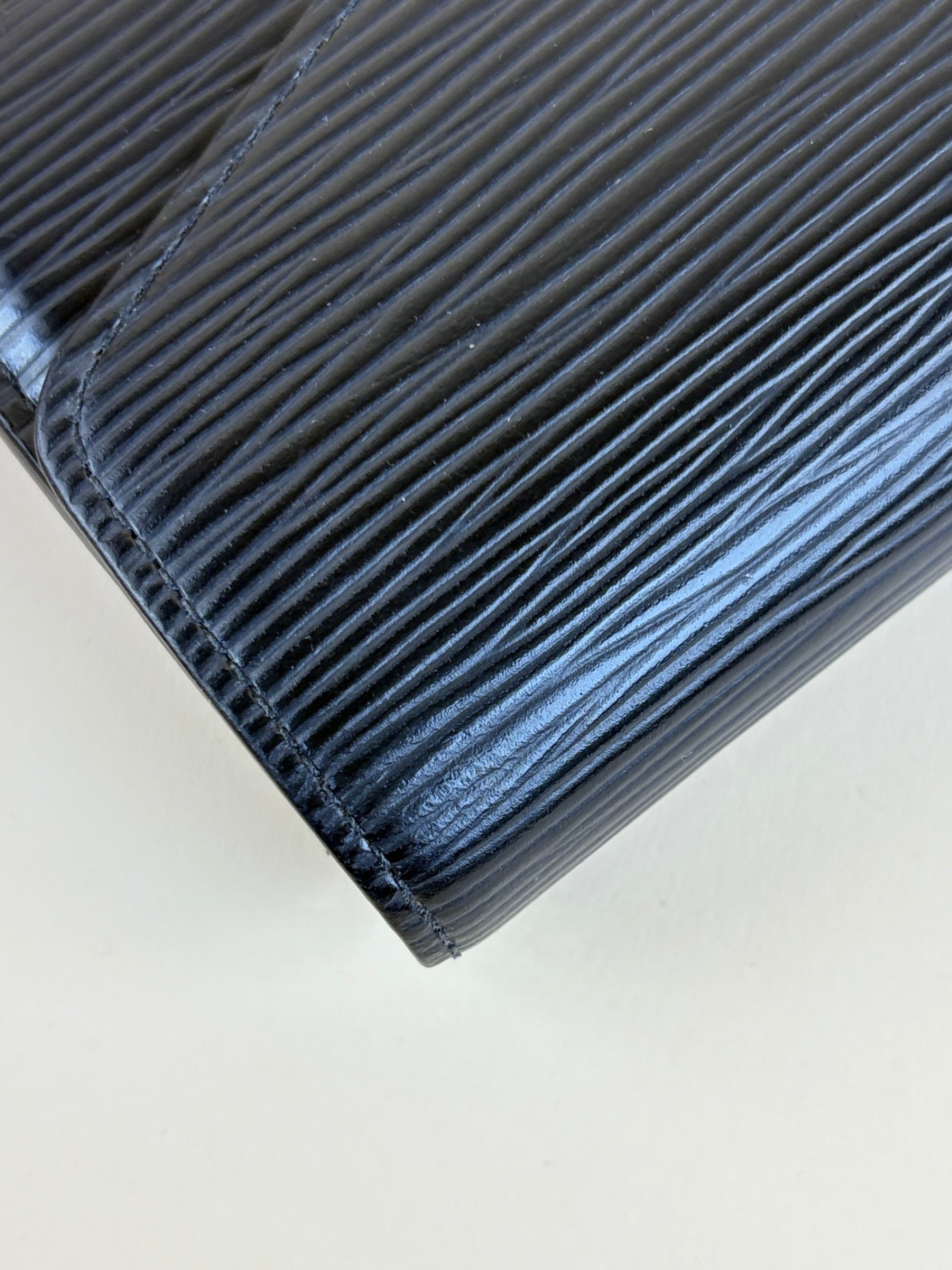 Louis Vuitton Black Sarah NM Wallet