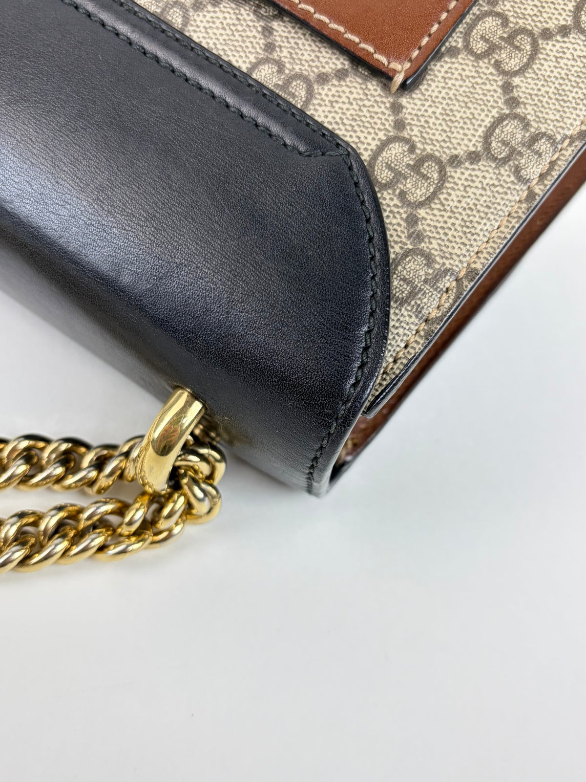 Gucci GG Supreme black Padlock medium Bag