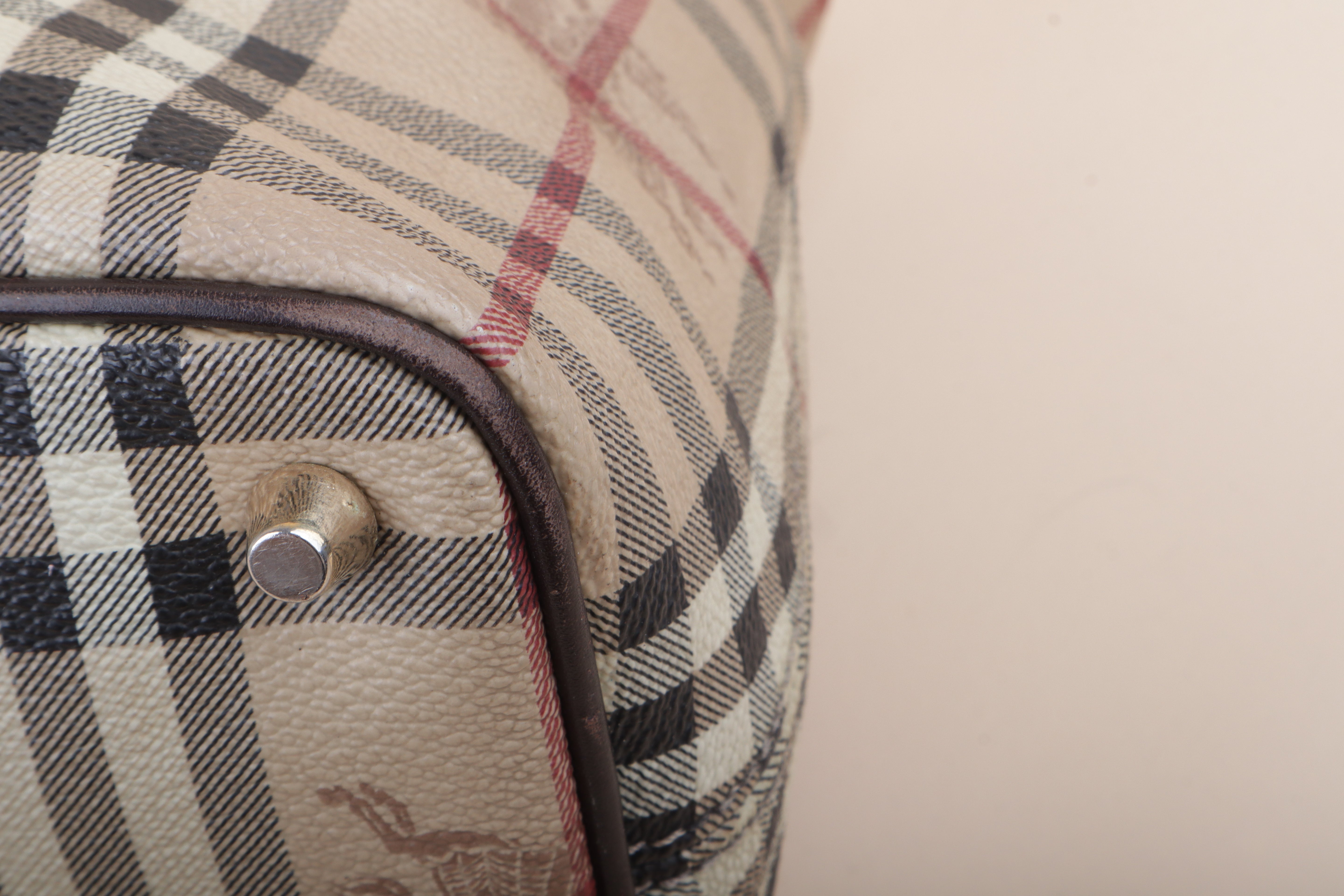 Burberry Bicolor Haymarket check regent