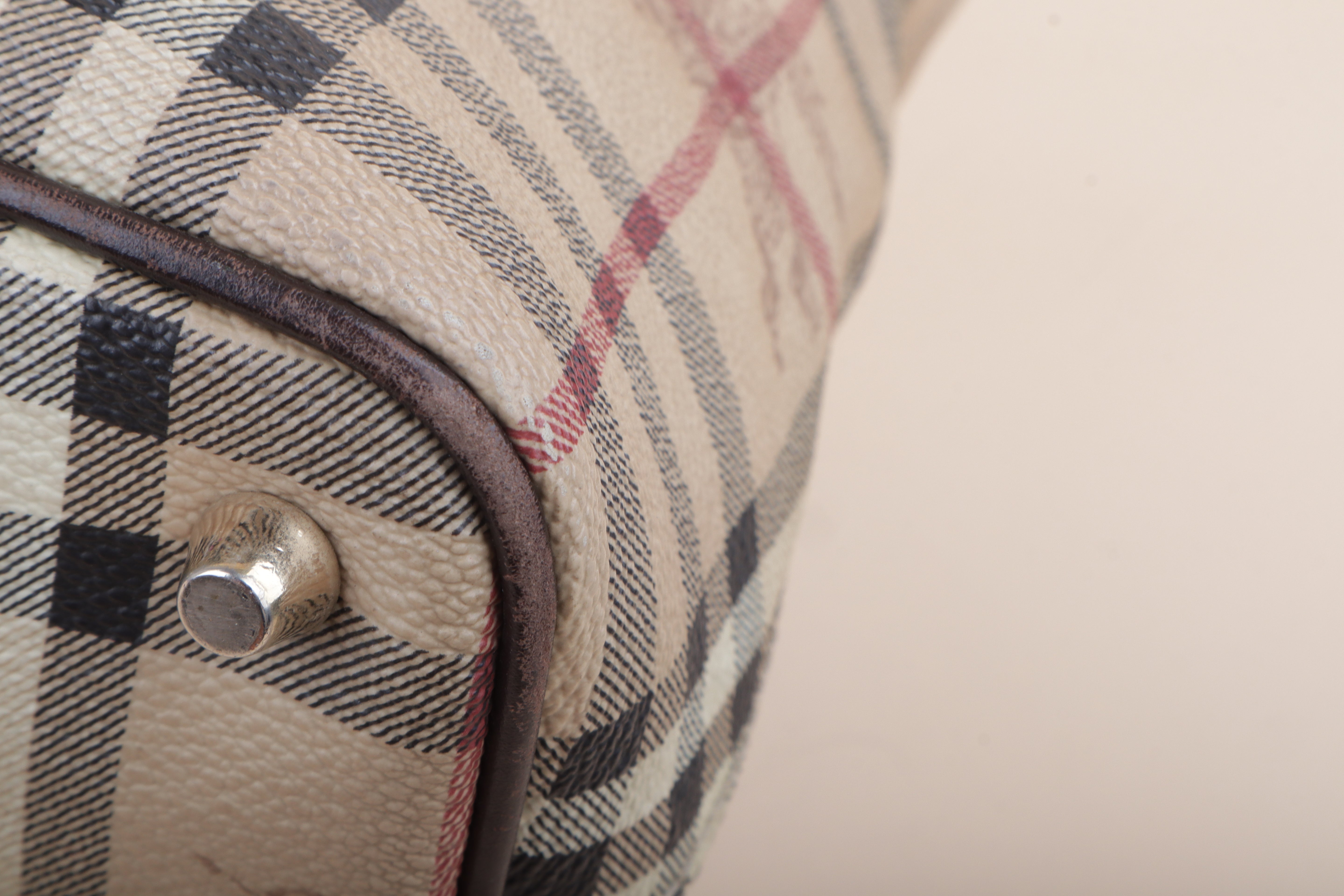Burberry Bicolor Haymarket check regent