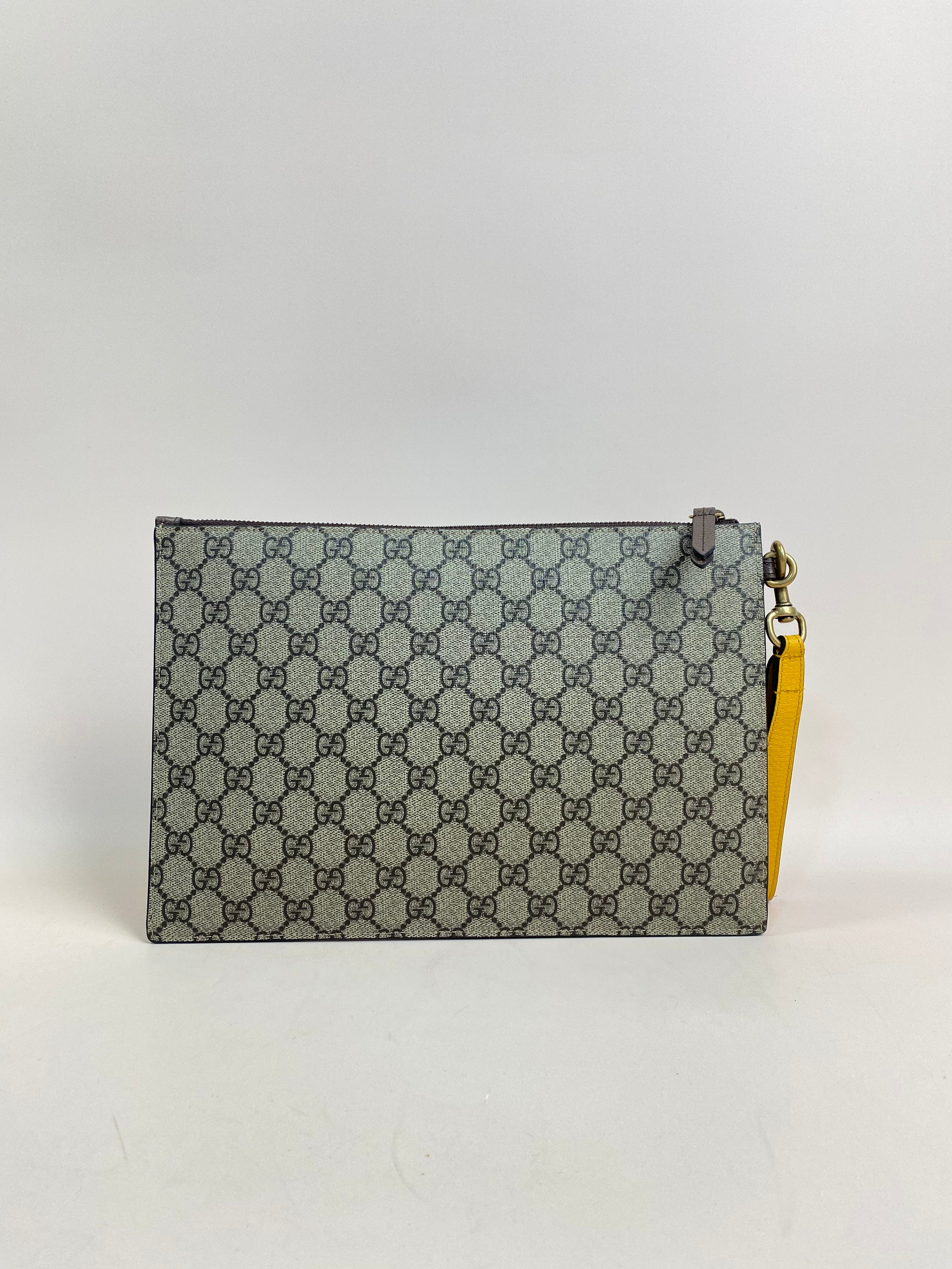 Gucci Beige GG Supreme Neo Vintage Flat Pouch