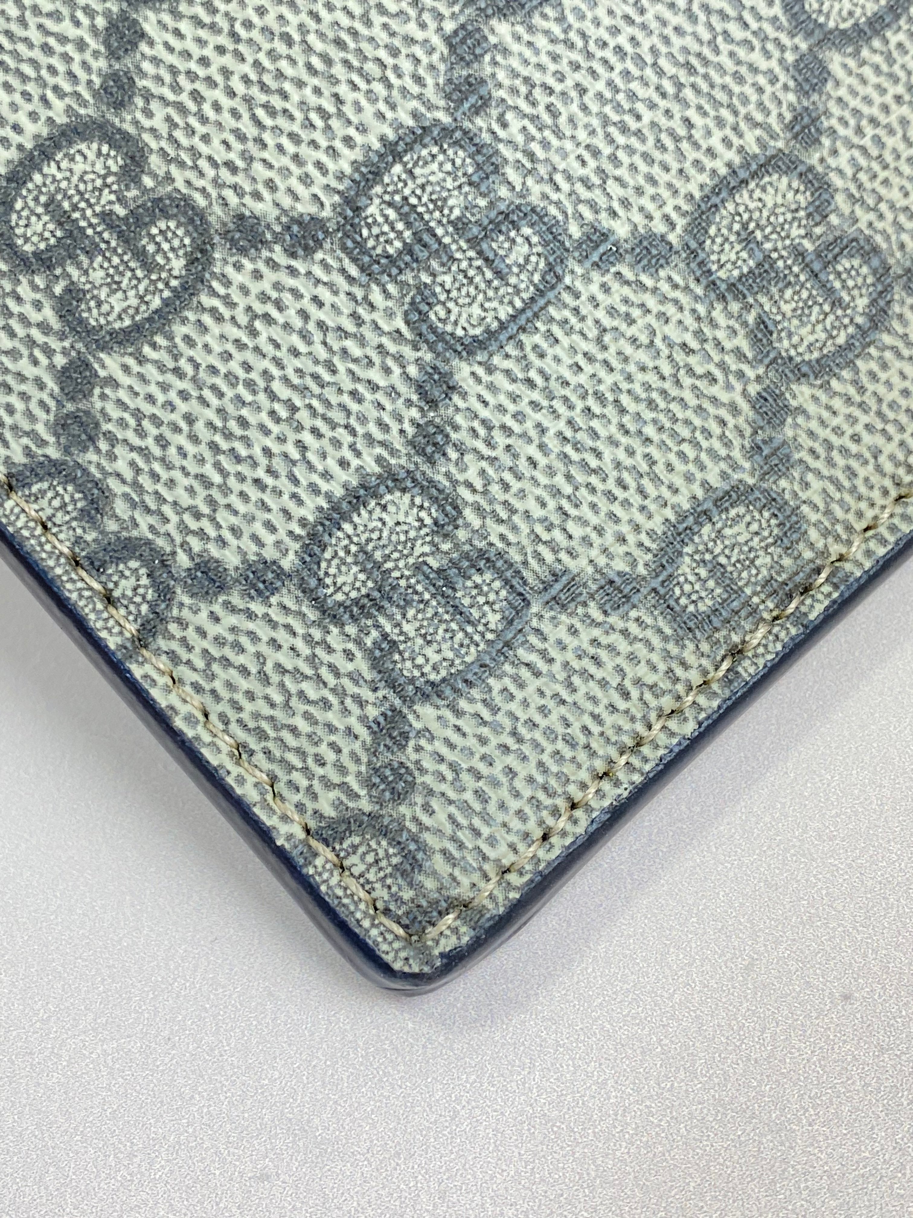 Gucci Beige GG Supreme Neo Vintage Flat Pouch