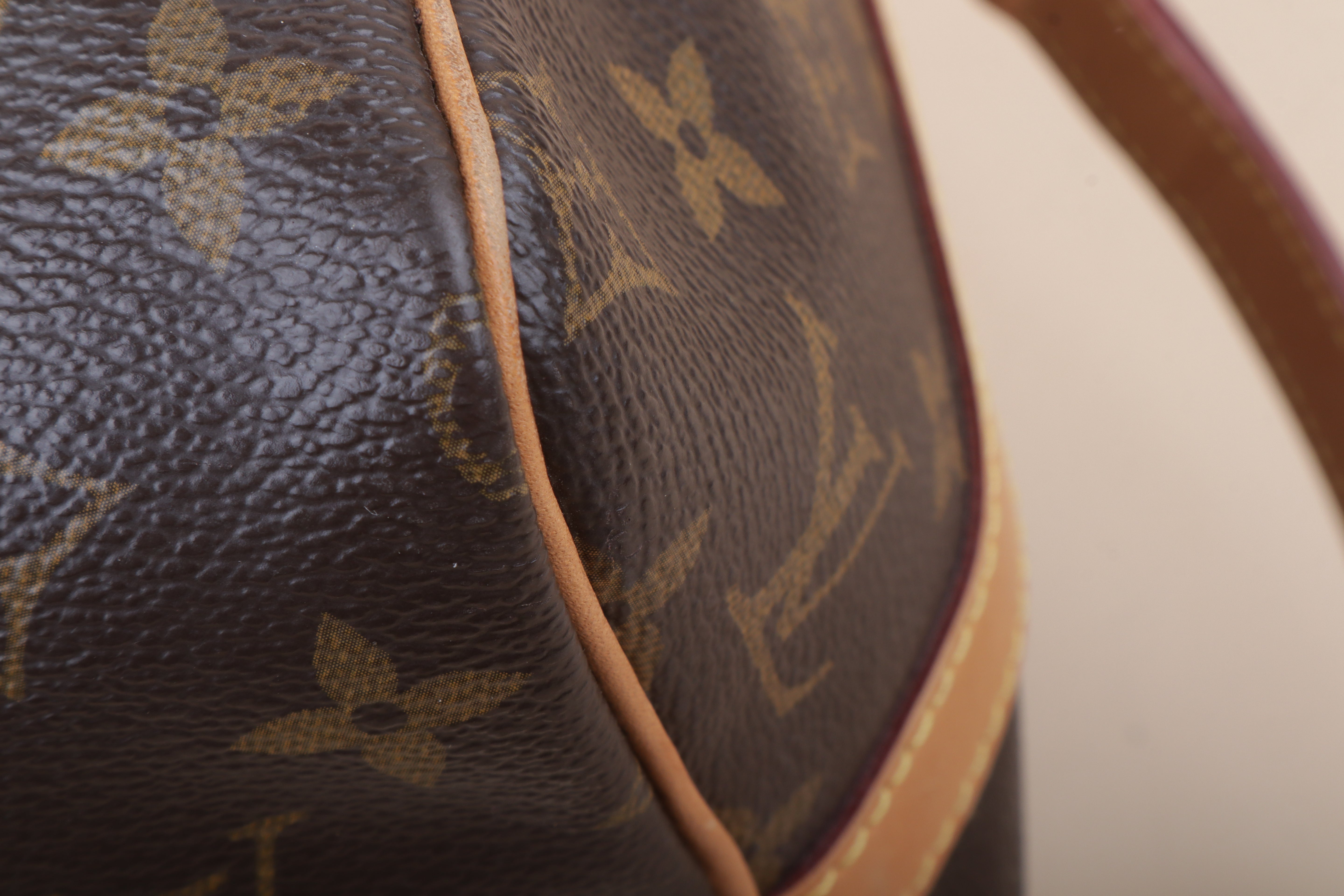 Louis Vuitton Monogram Speedy Bandouliere 30 Bag