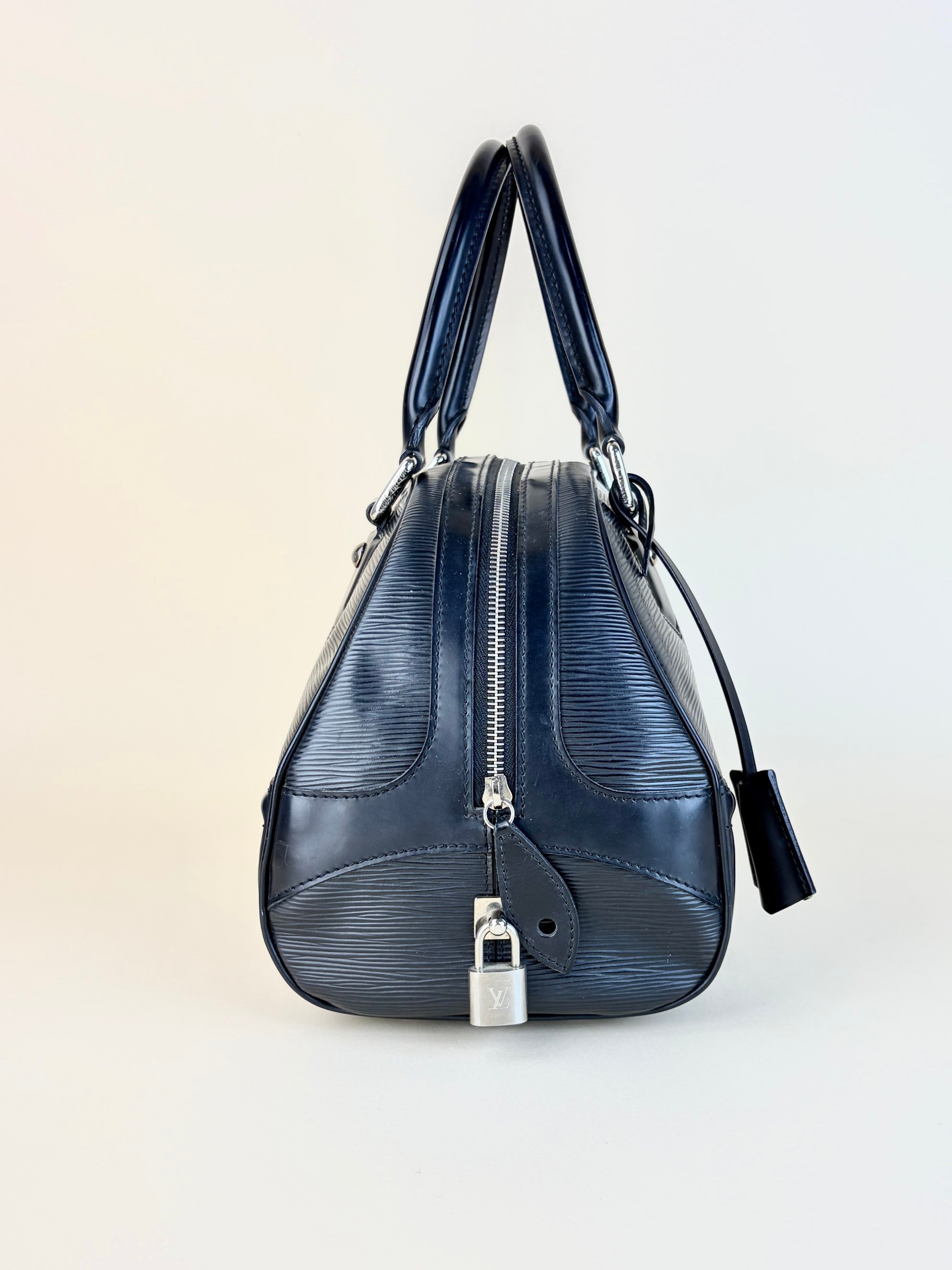 Louis Vuitton Black Epi leather Montaigne pm bag