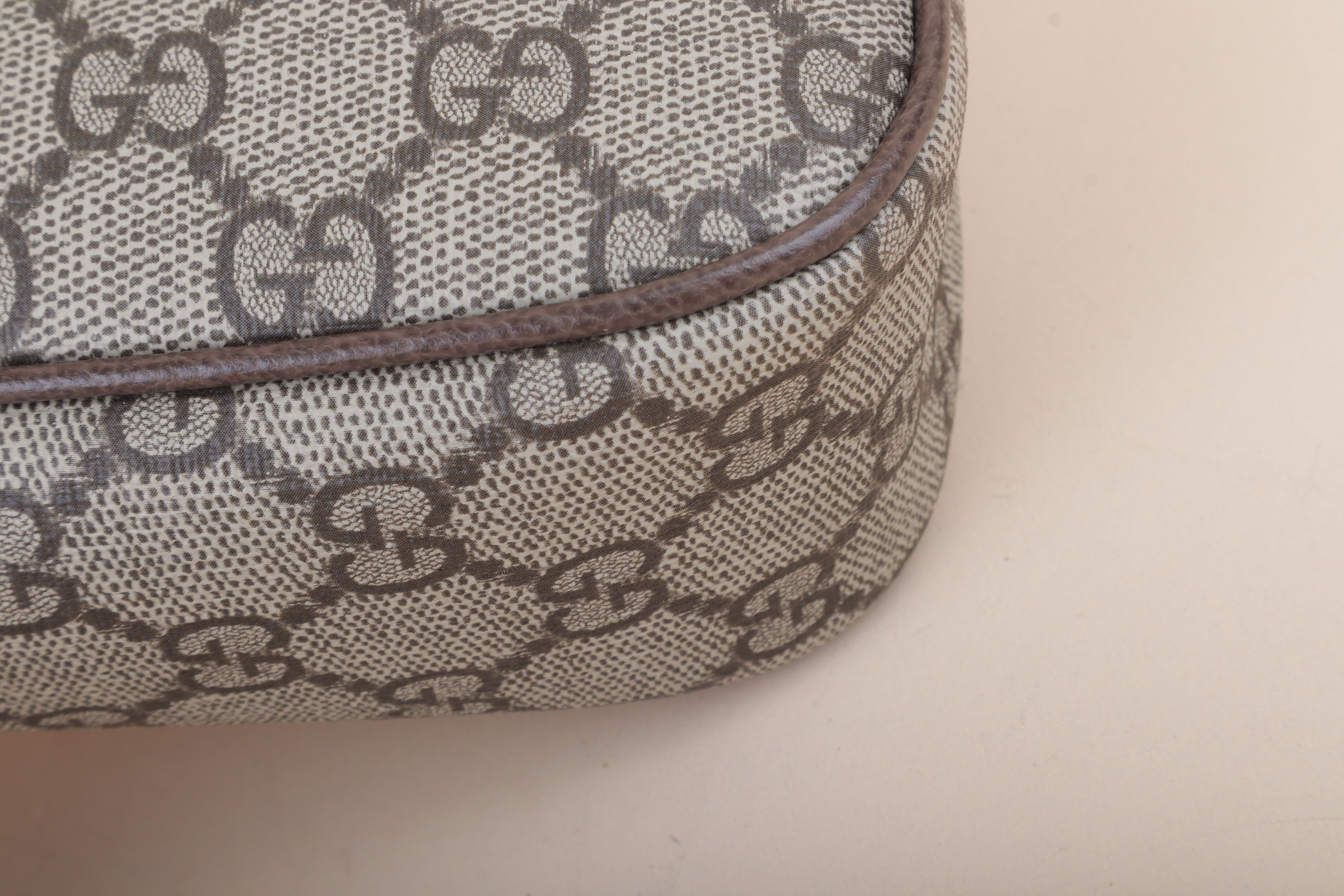 GUCCI gg Ophidia Chain Hobo