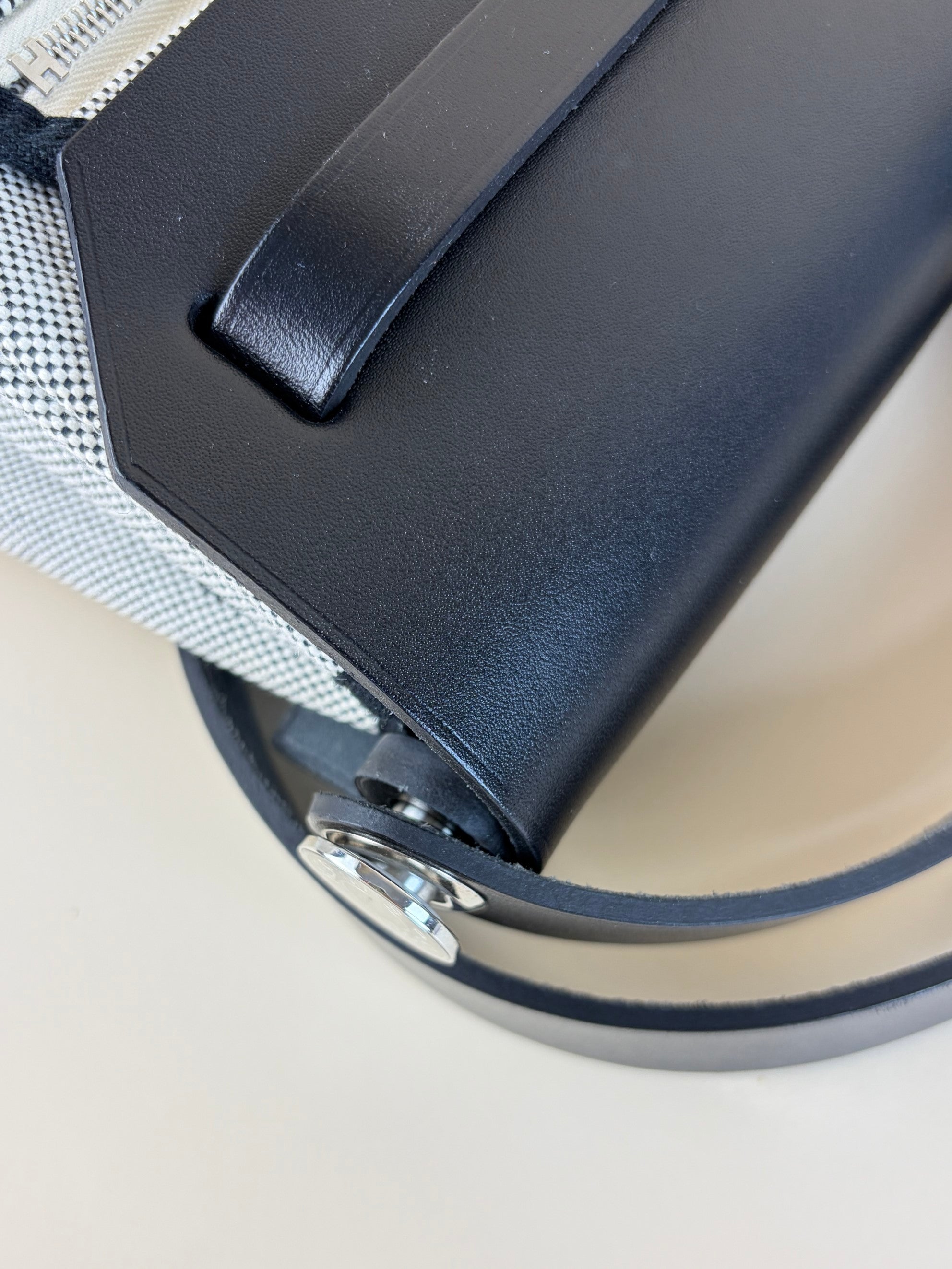 Hermes Bicolor Herbag Messenger 39 Bag