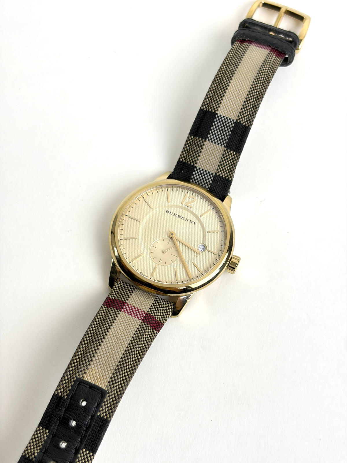 Burberry Stainless Steel case Honey Check fabric wristwatch