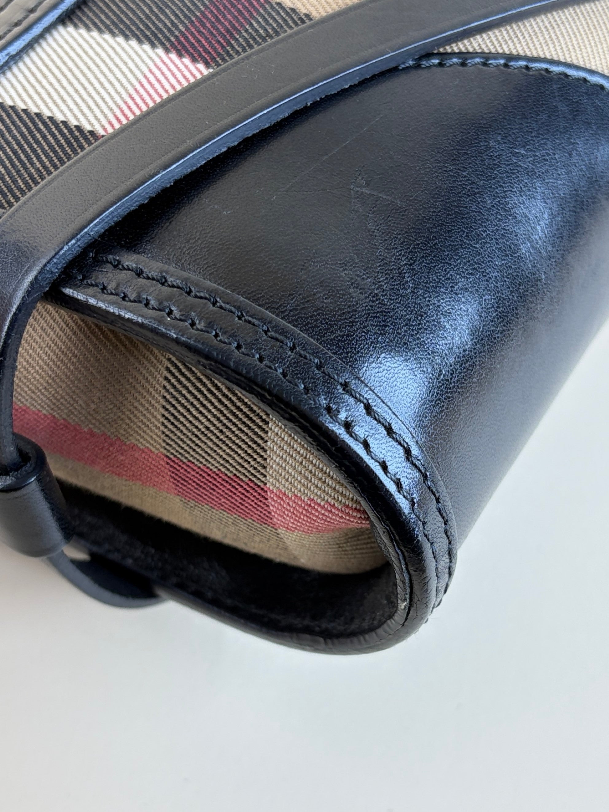 Burberry Black House Check abbot shoulder