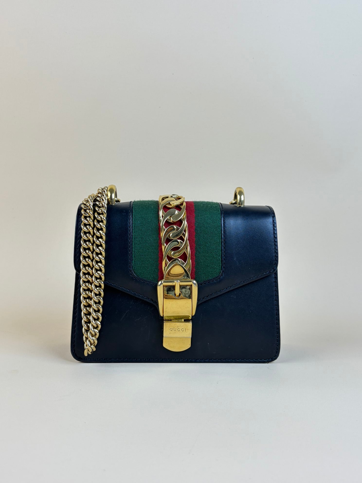 Gucci Black Sylvie mini chain web Ophidia