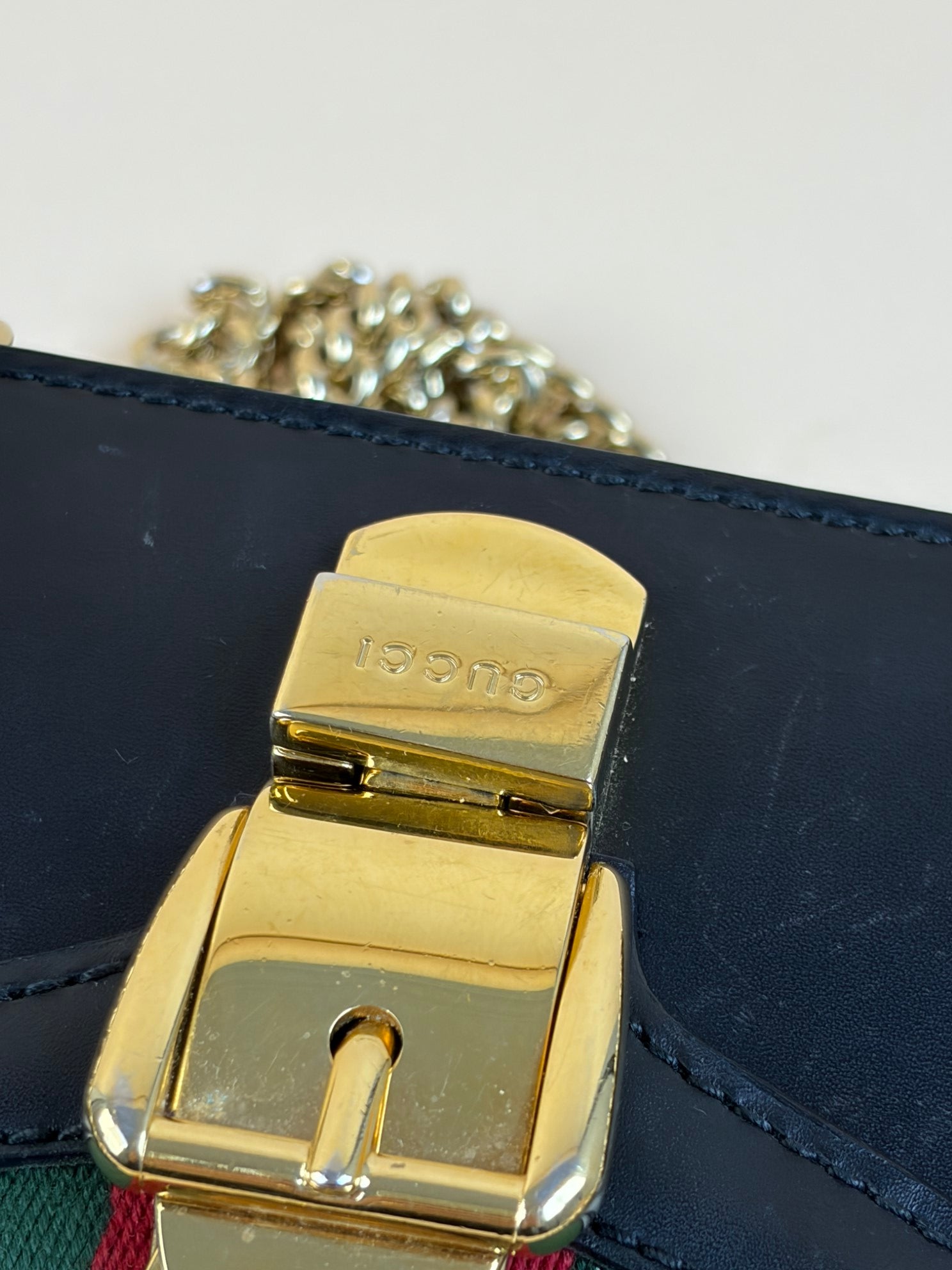 Gucci Black Sylvie mini chain web Ophidia