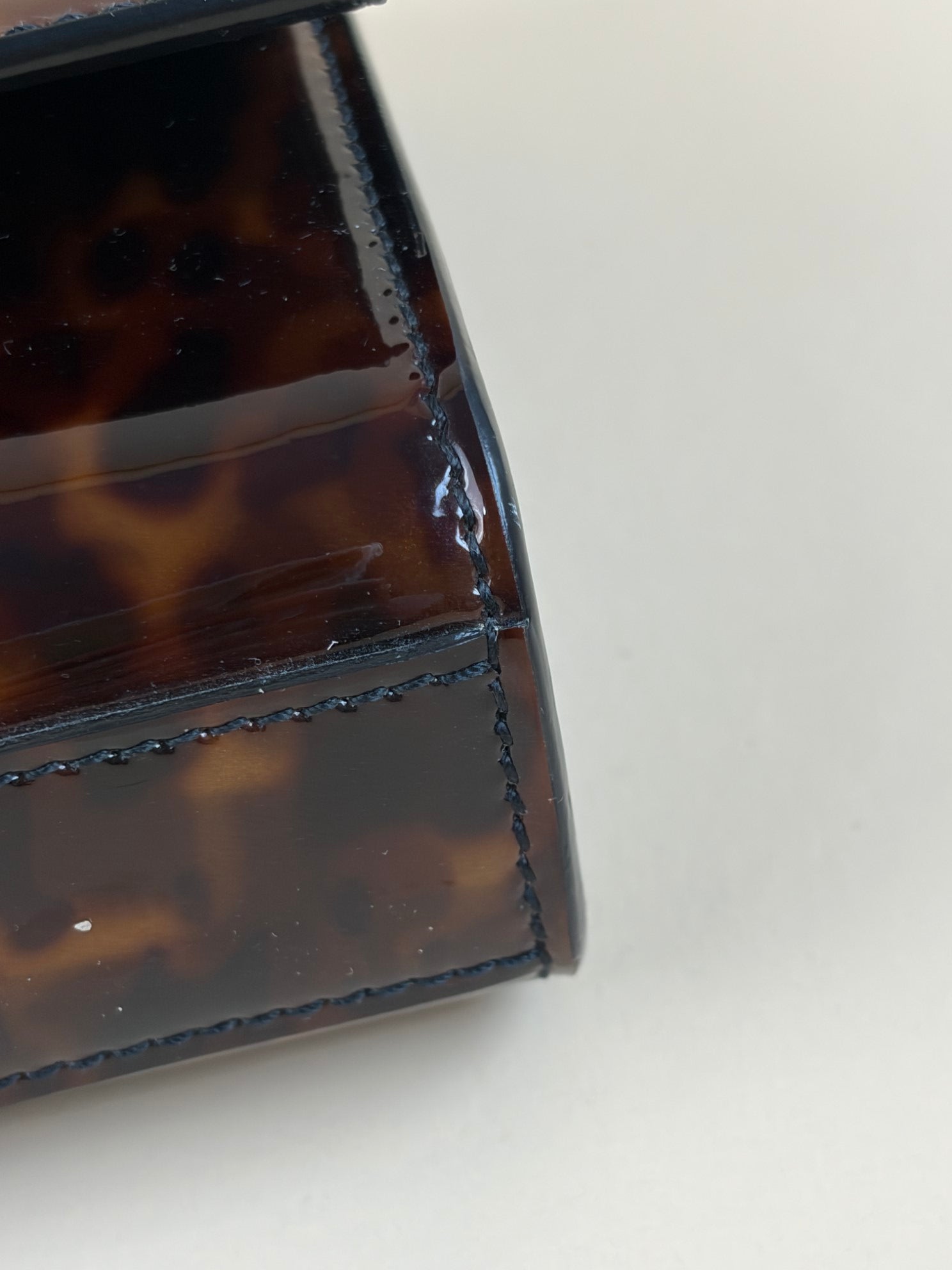 YSL tortise shell small kat patent monogram with chains